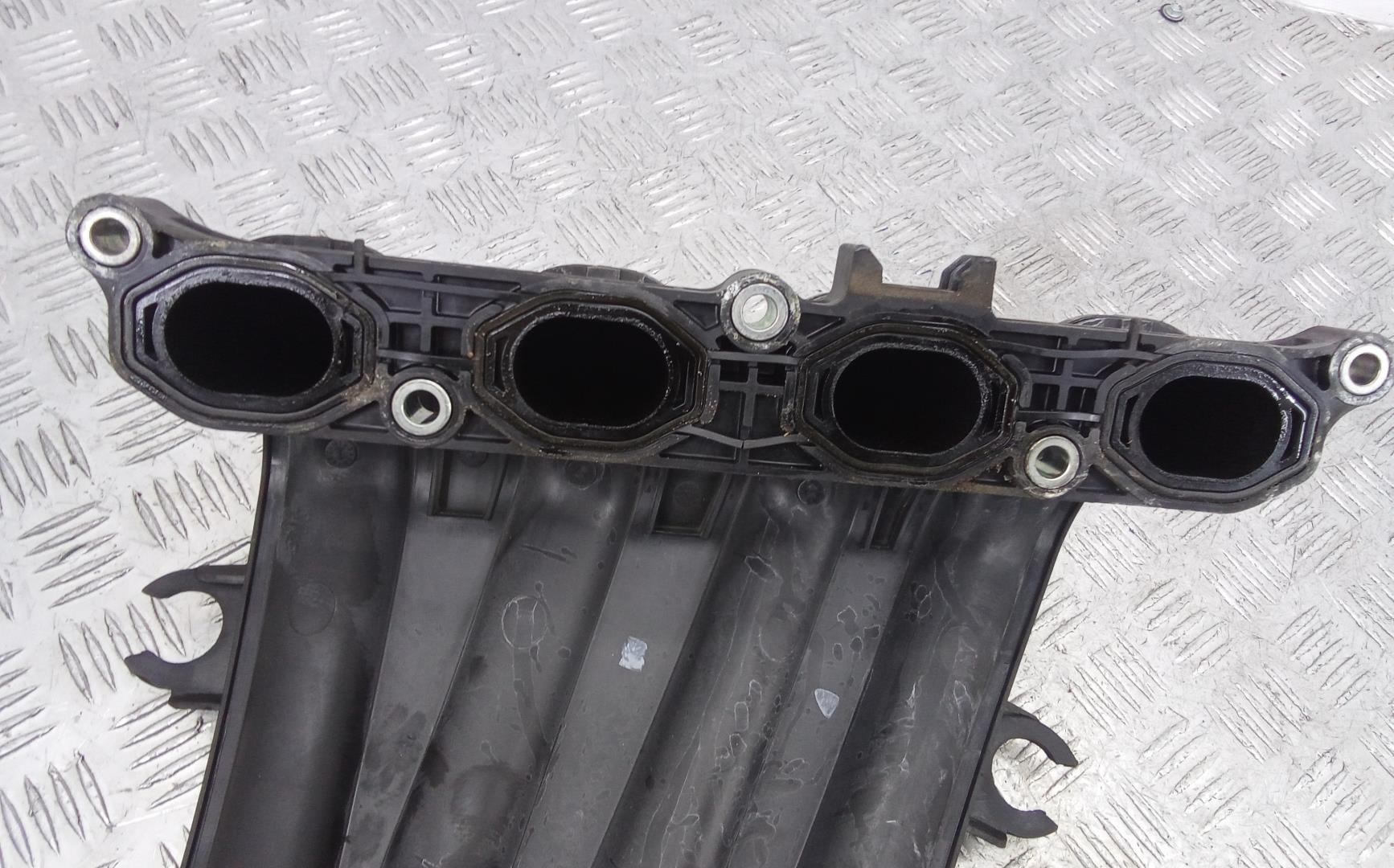 Коллектор впускной