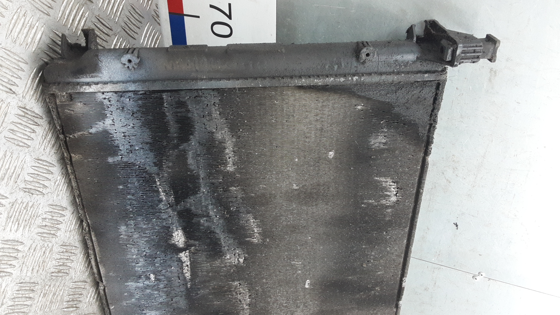 Радиатор охлаждения двигателя основной