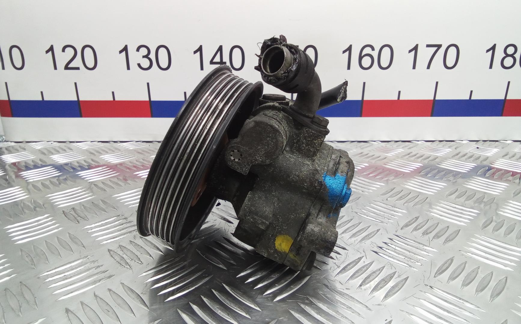 Насос ГУР (гидроусилитель руля)