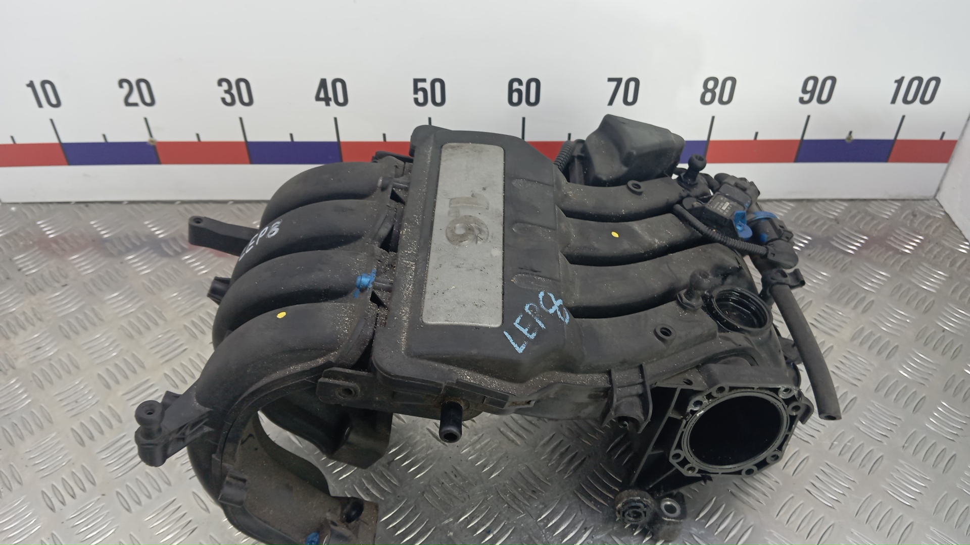 Коллектор впускной