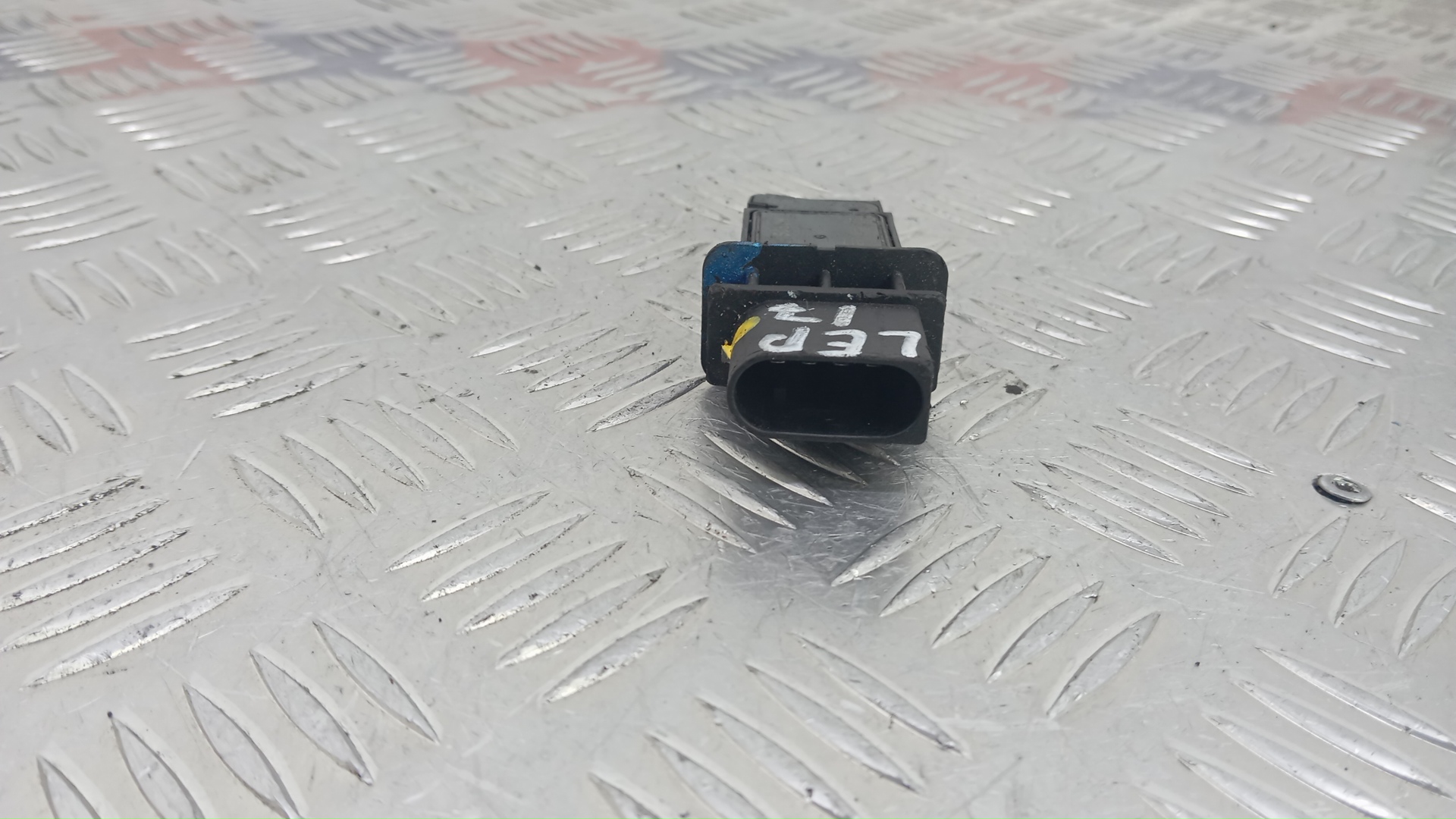 Расходомер воздуха (ДМРВ)