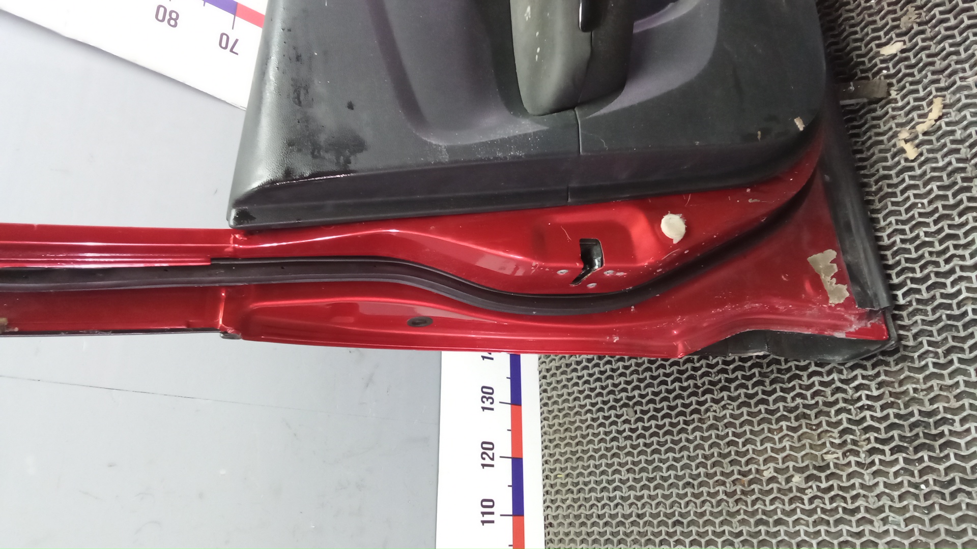 Дверь передняя левая