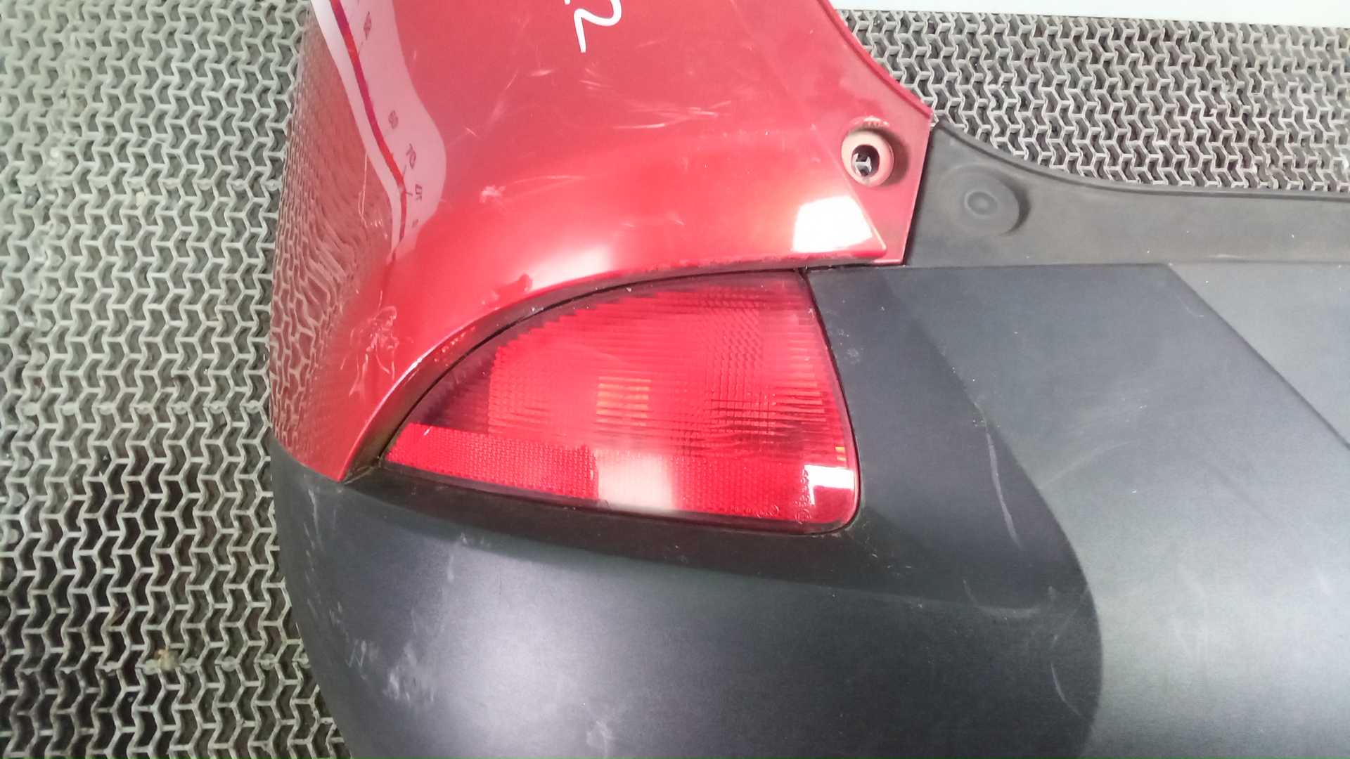 Бампер задний