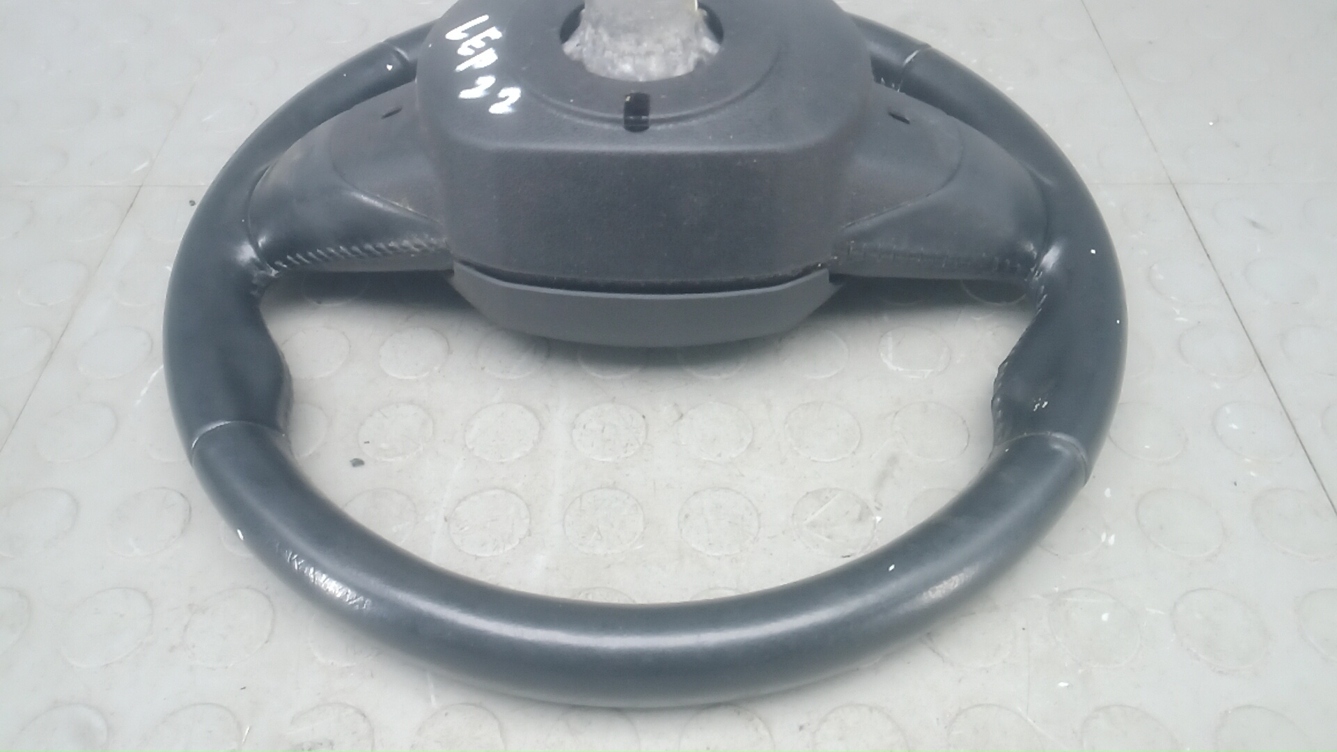 Рулевое колесо (руль)