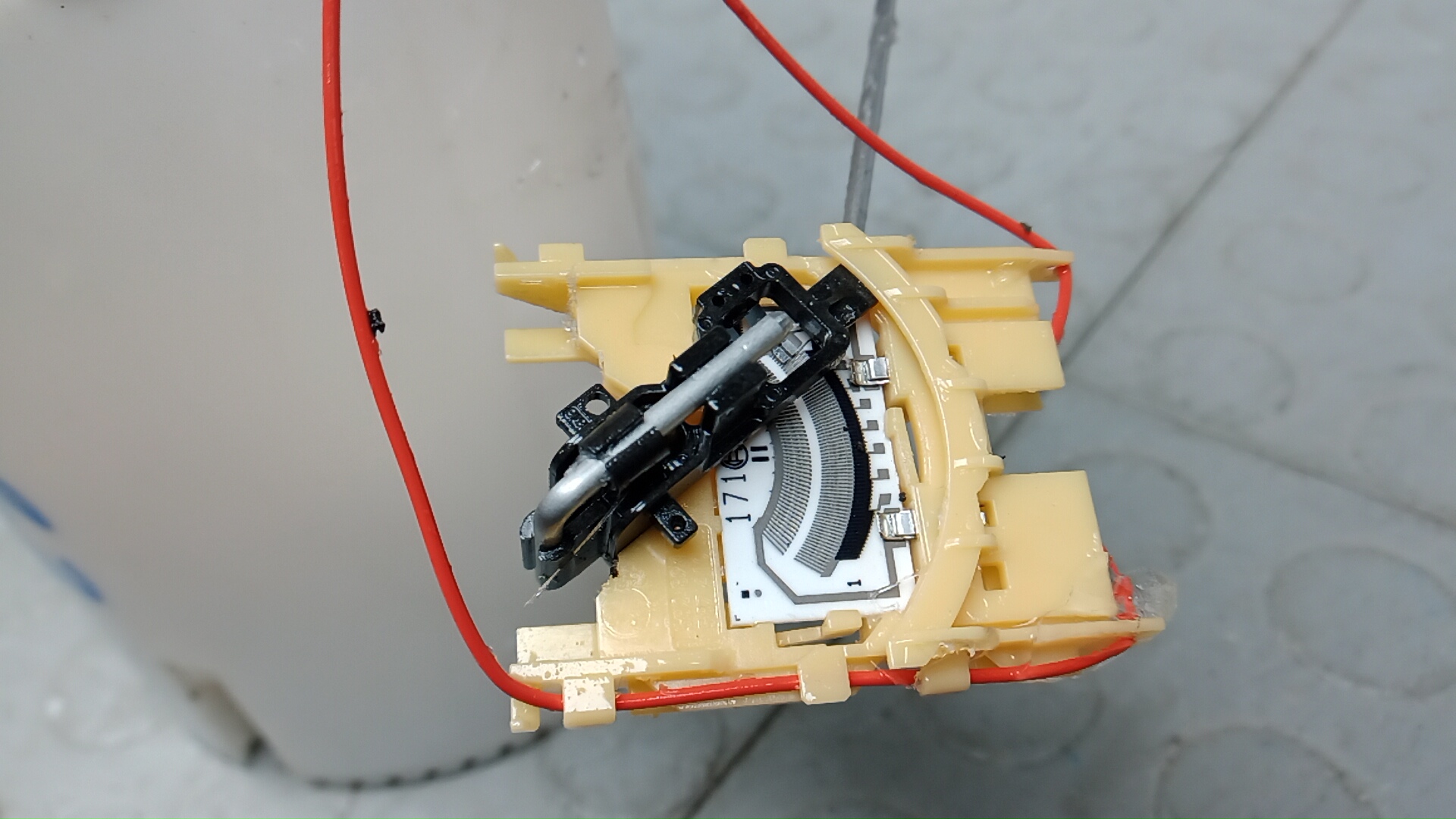 Насос топливный электрический