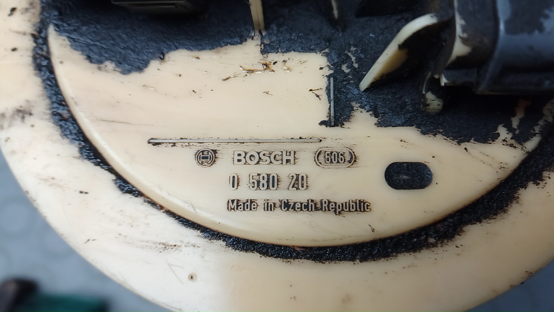 Насос топливный электрический