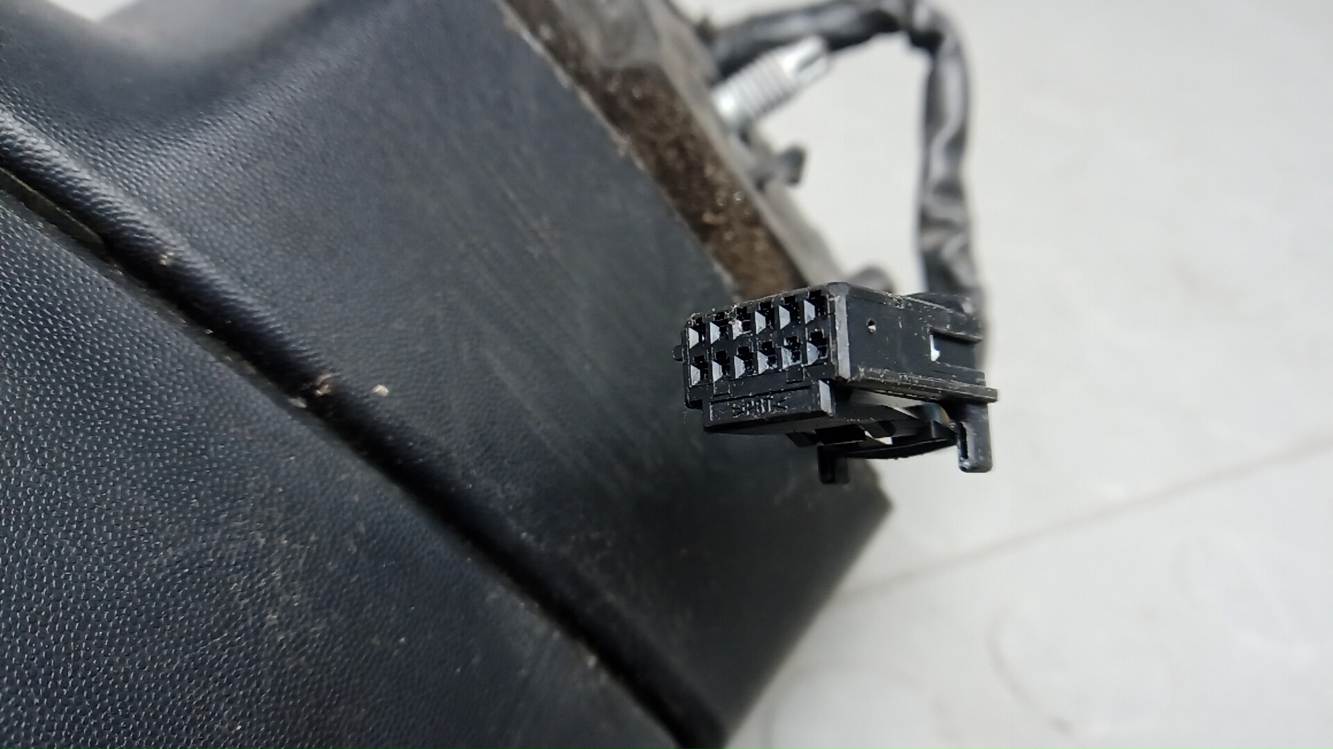 Зеркало правое электрическое