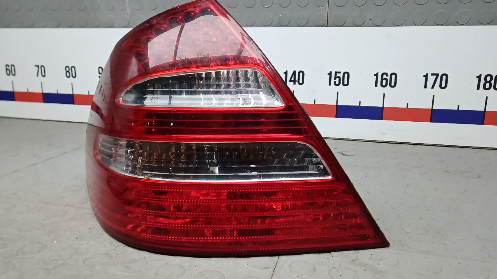 Фонарь задний левый