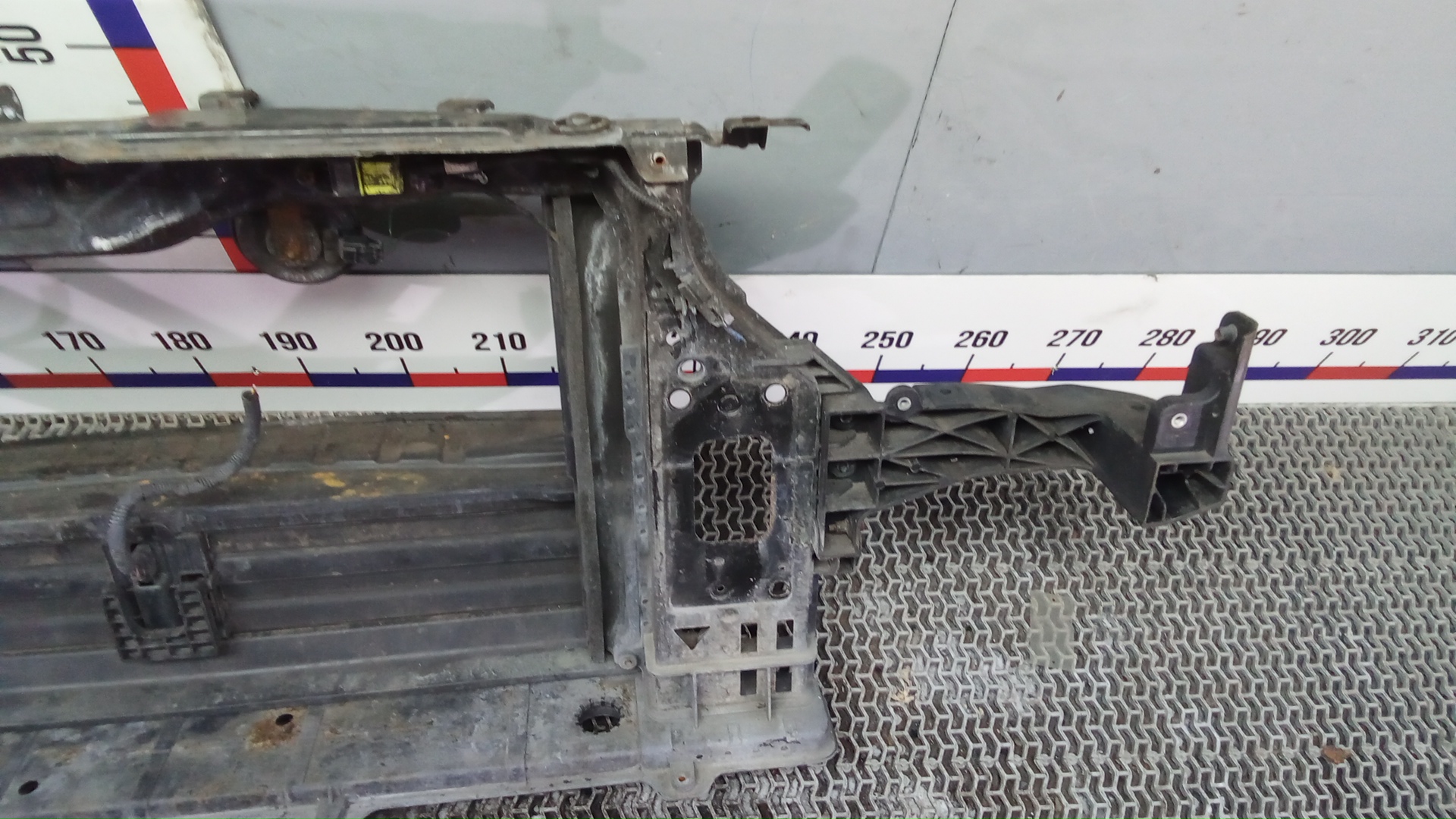 Панель передняя (телевизор)