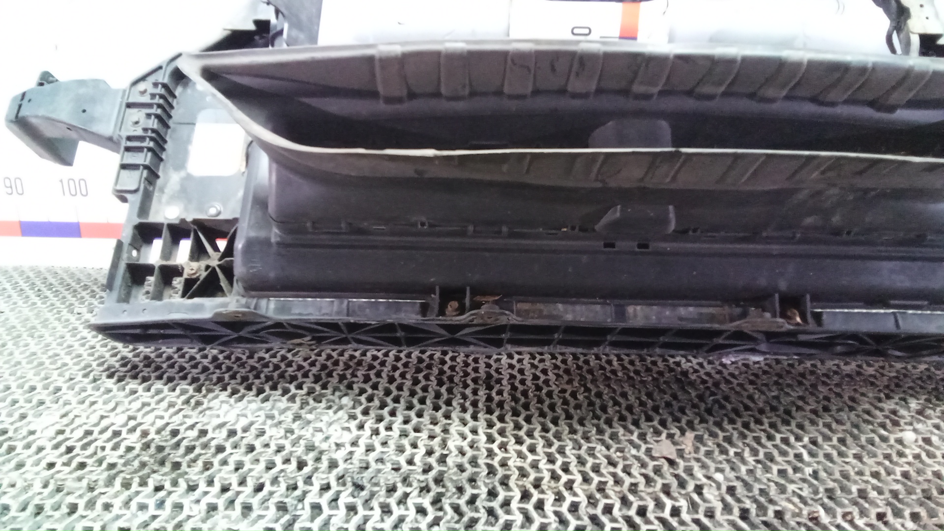 Панель передняя (телевизор)