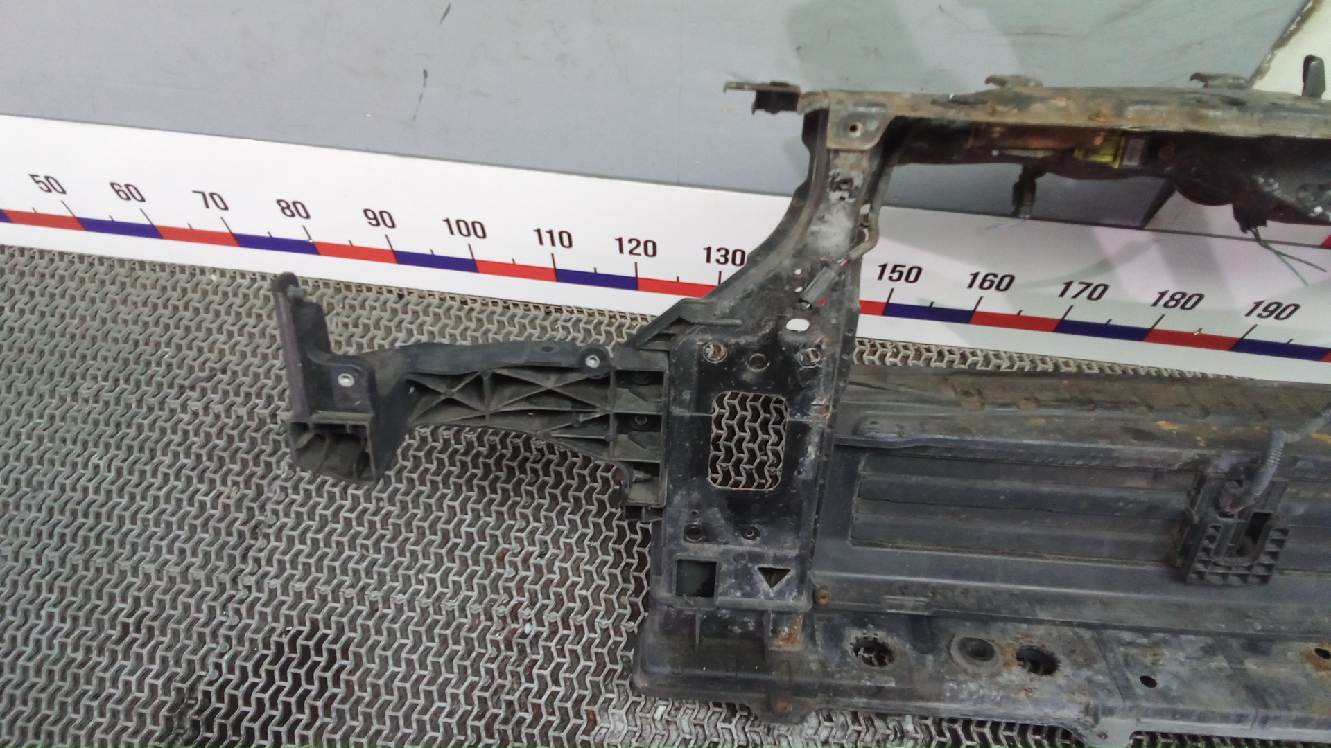 Панель передняя (телевизор)