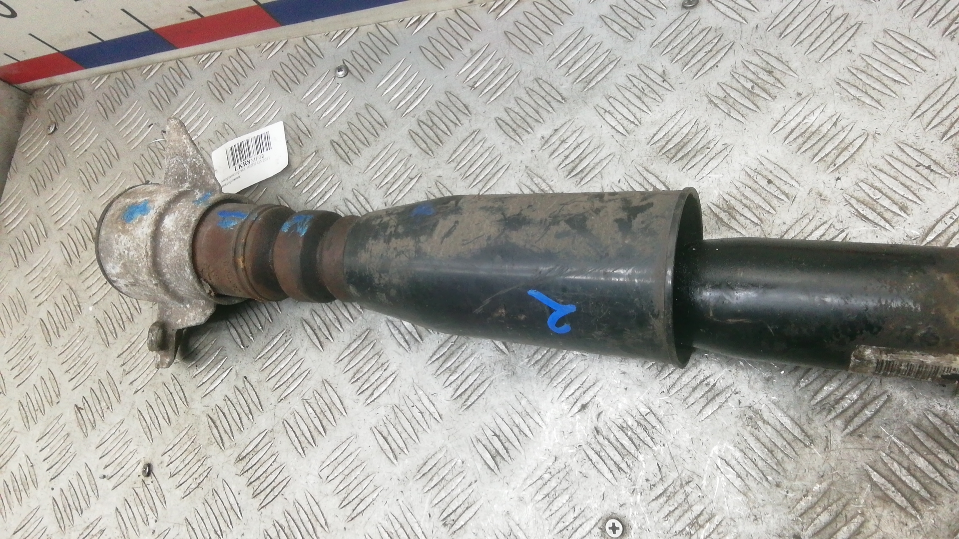 Амортизатор задний (стойка)