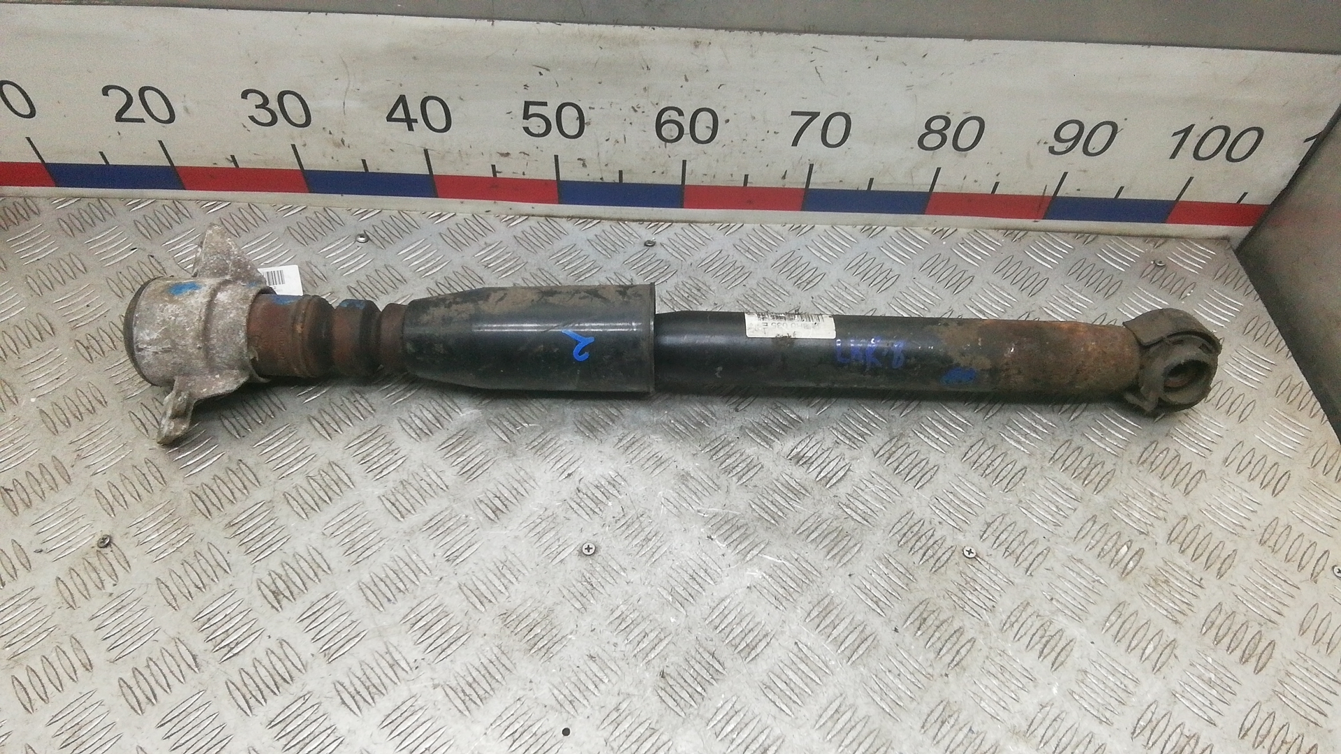 Амортизатор задний (стойка)