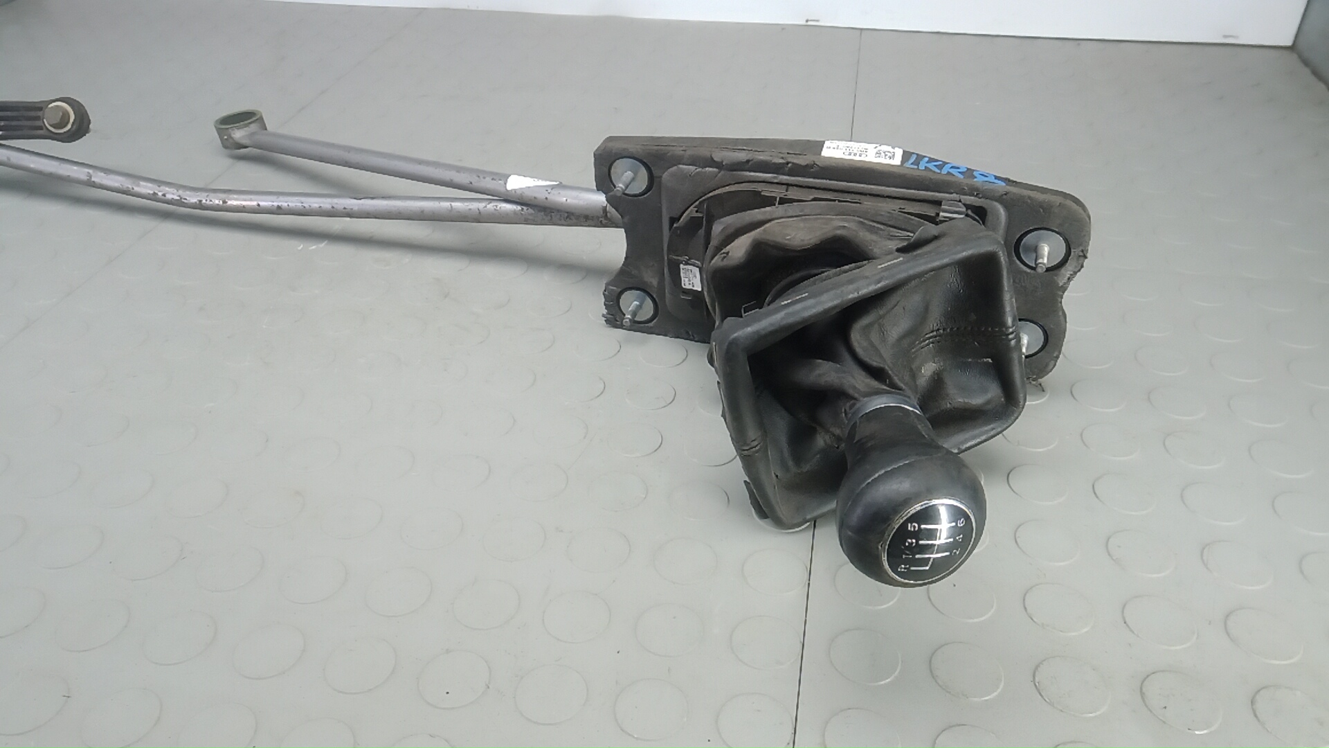 Кулиса МКПП / АКПП