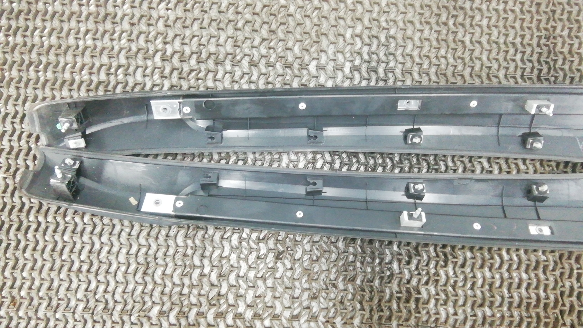 Рейлинги (релинг) к-кт (планки на крышу)