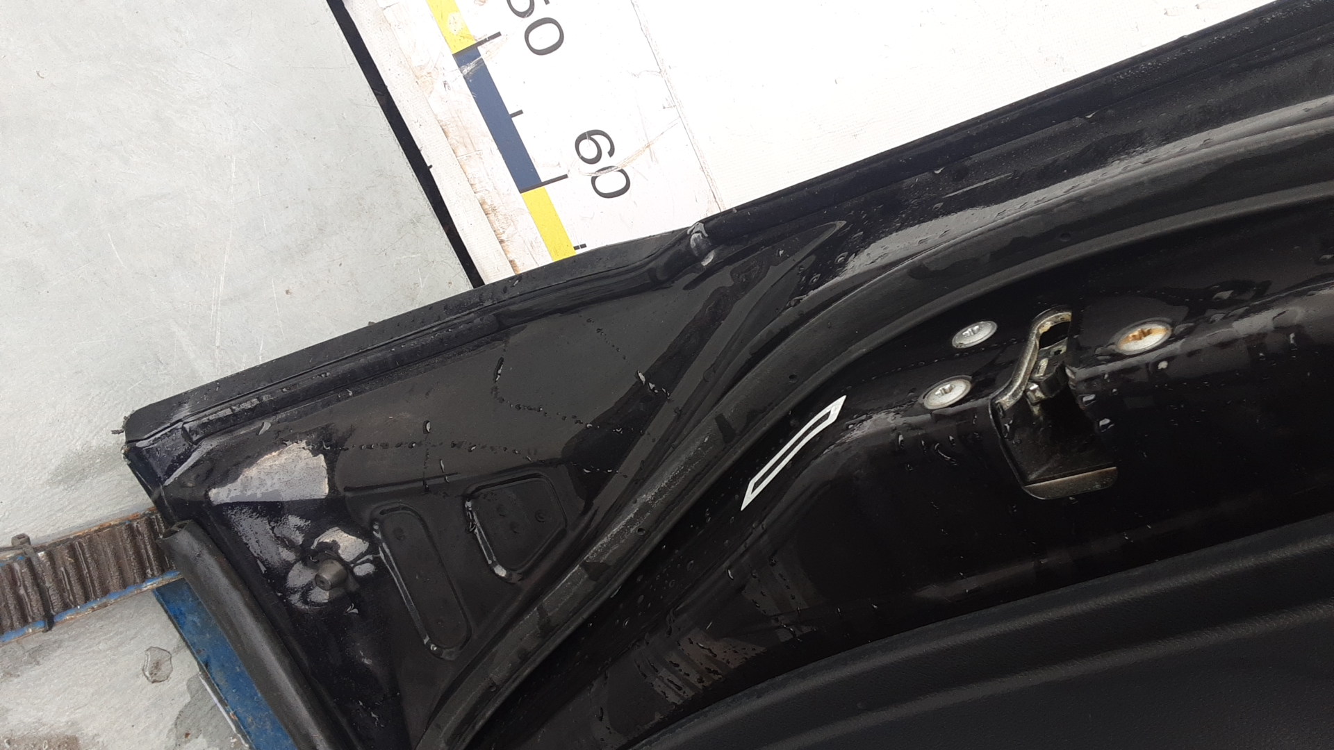 Дверь передняя левая