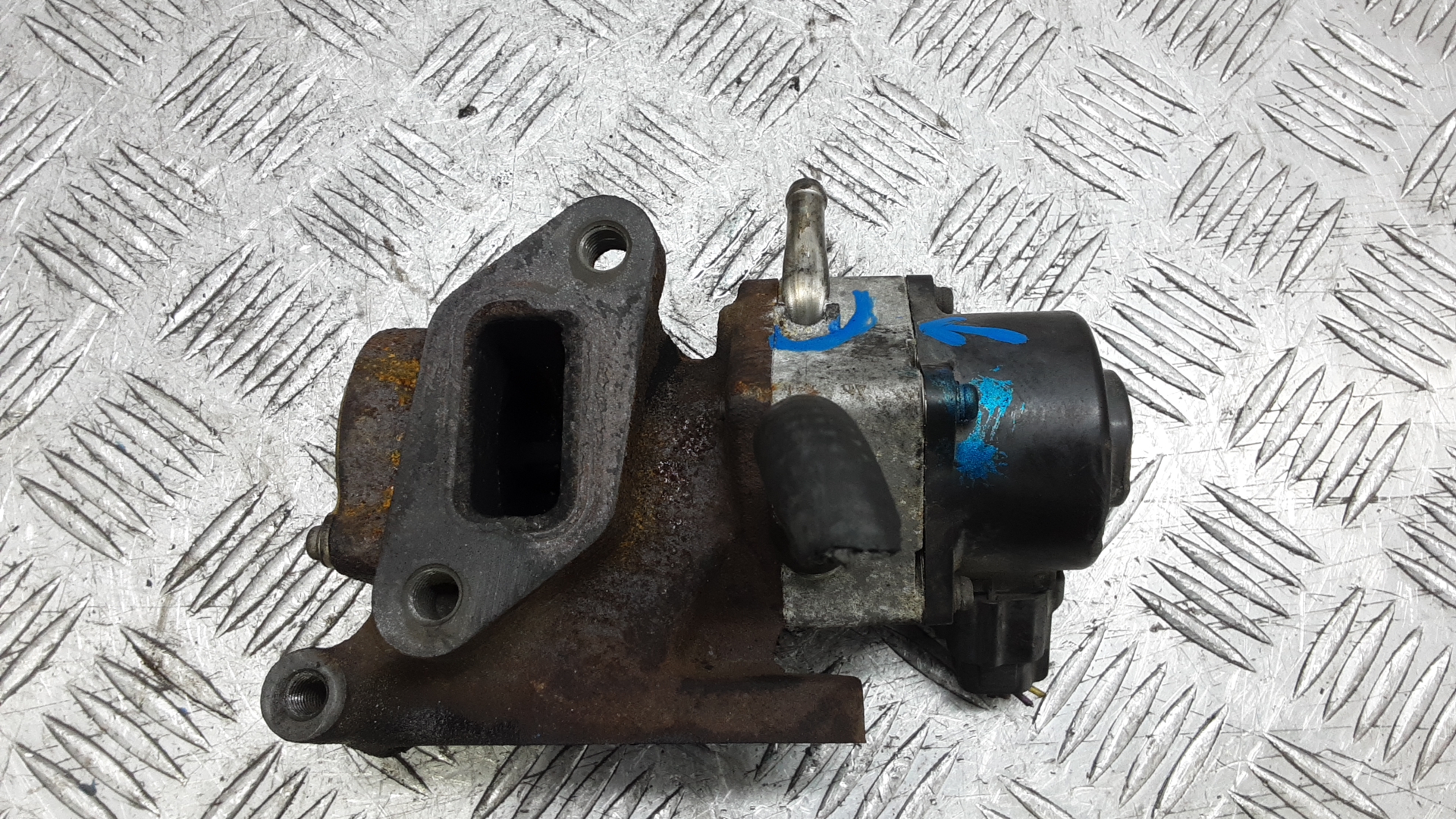 Клапан рециркуляции выхлопных газов (EGR)