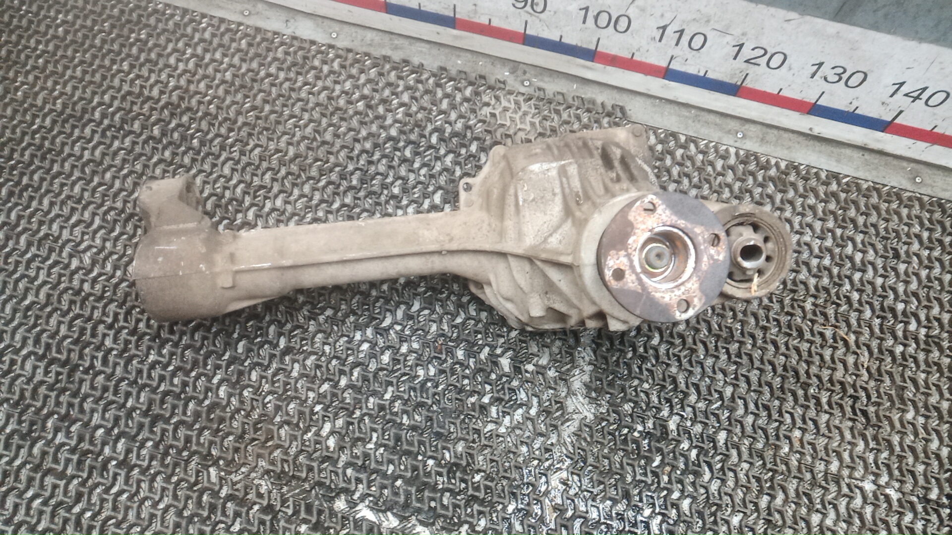 Редуктор переднего моста