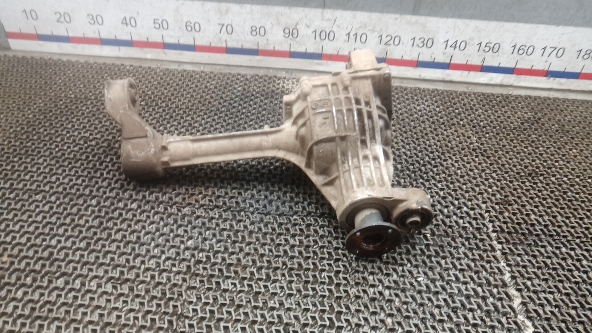 Редуктор переднего моста