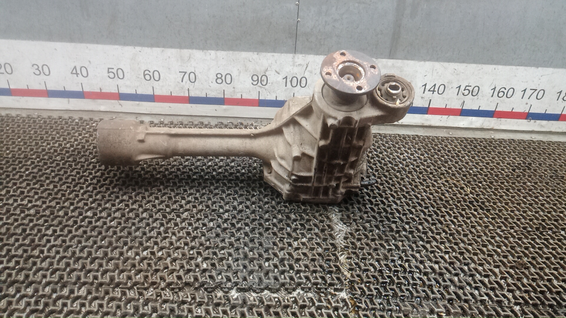 Редуктор переднего моста