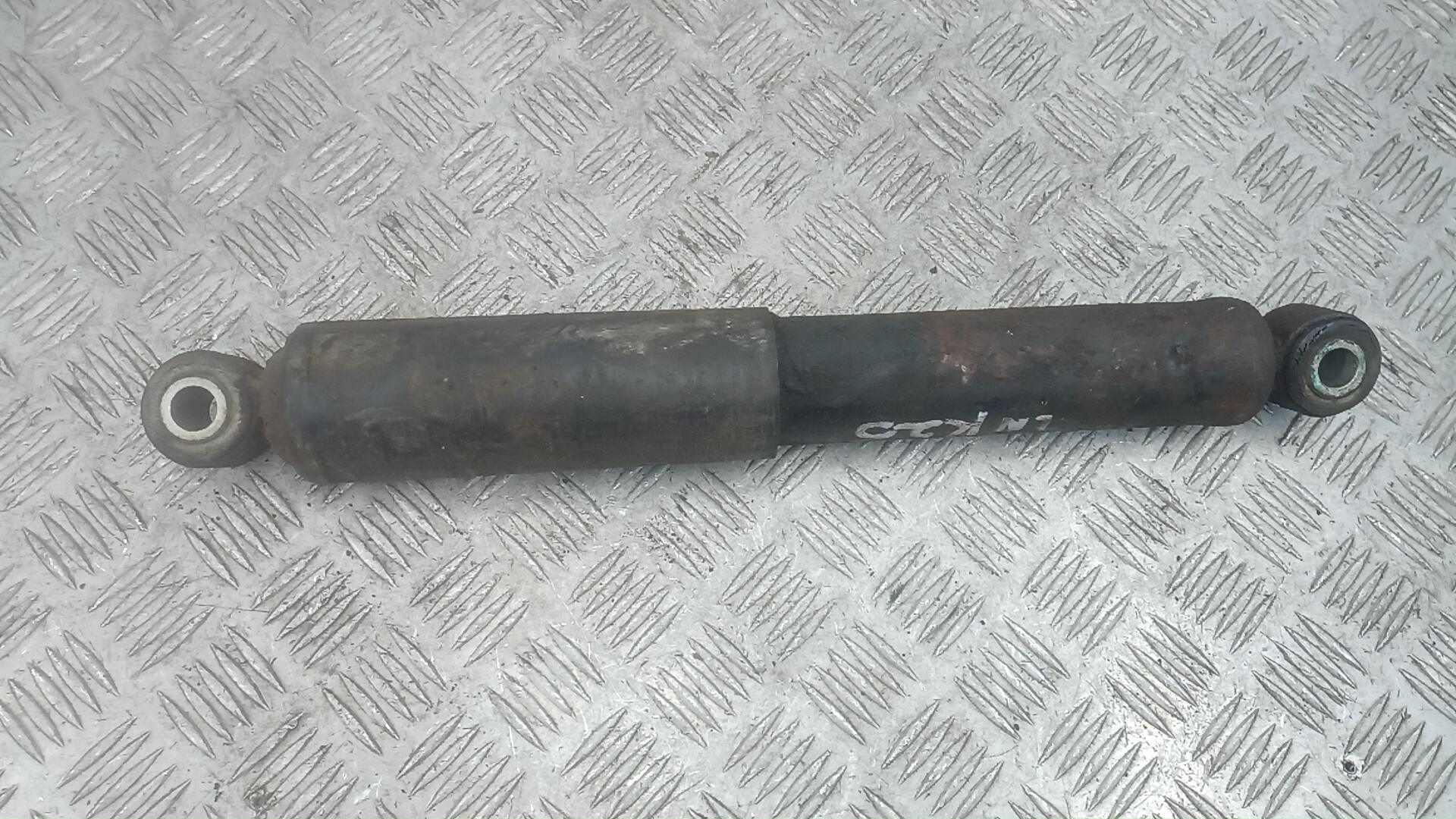 Амортизатор задний (стойка)