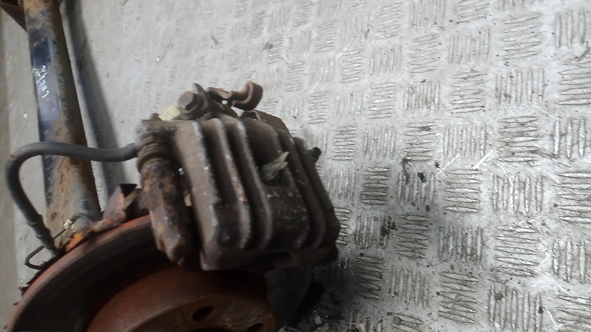 Балка задняя