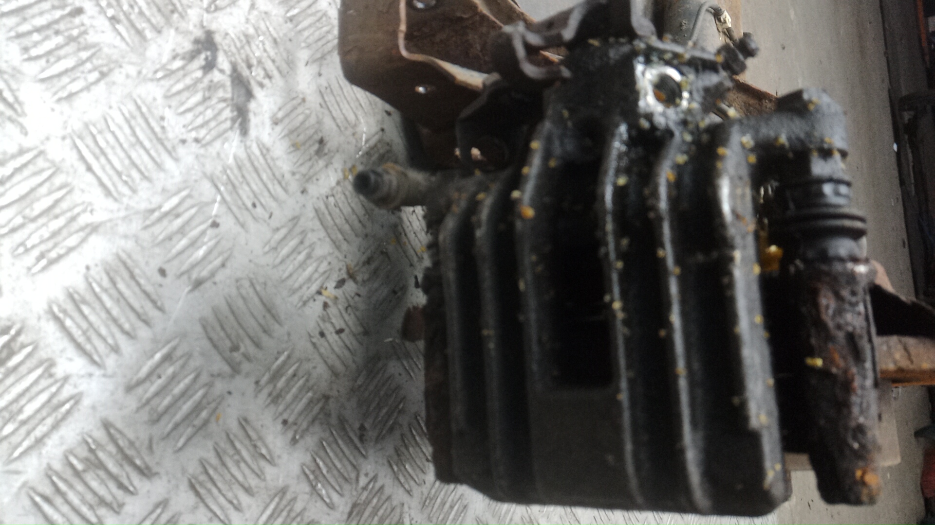 Балка задняя