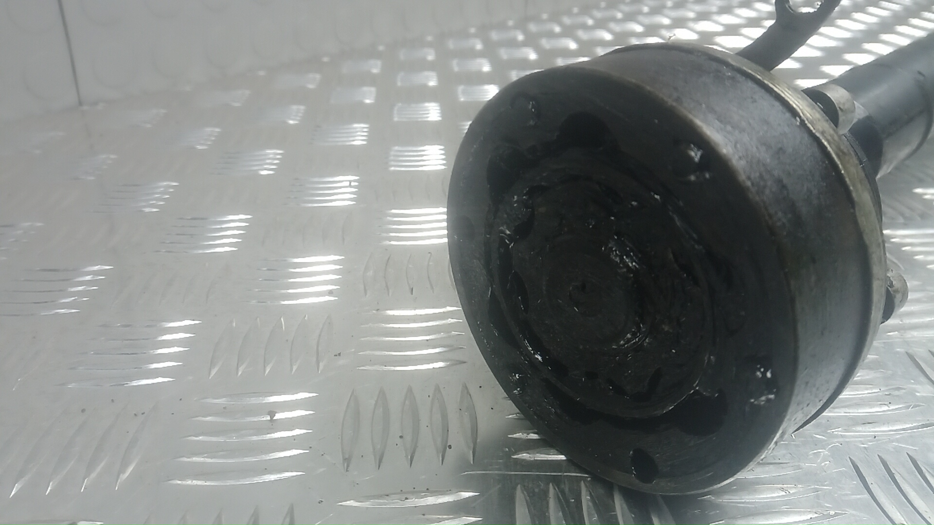 Полуось передняя правая