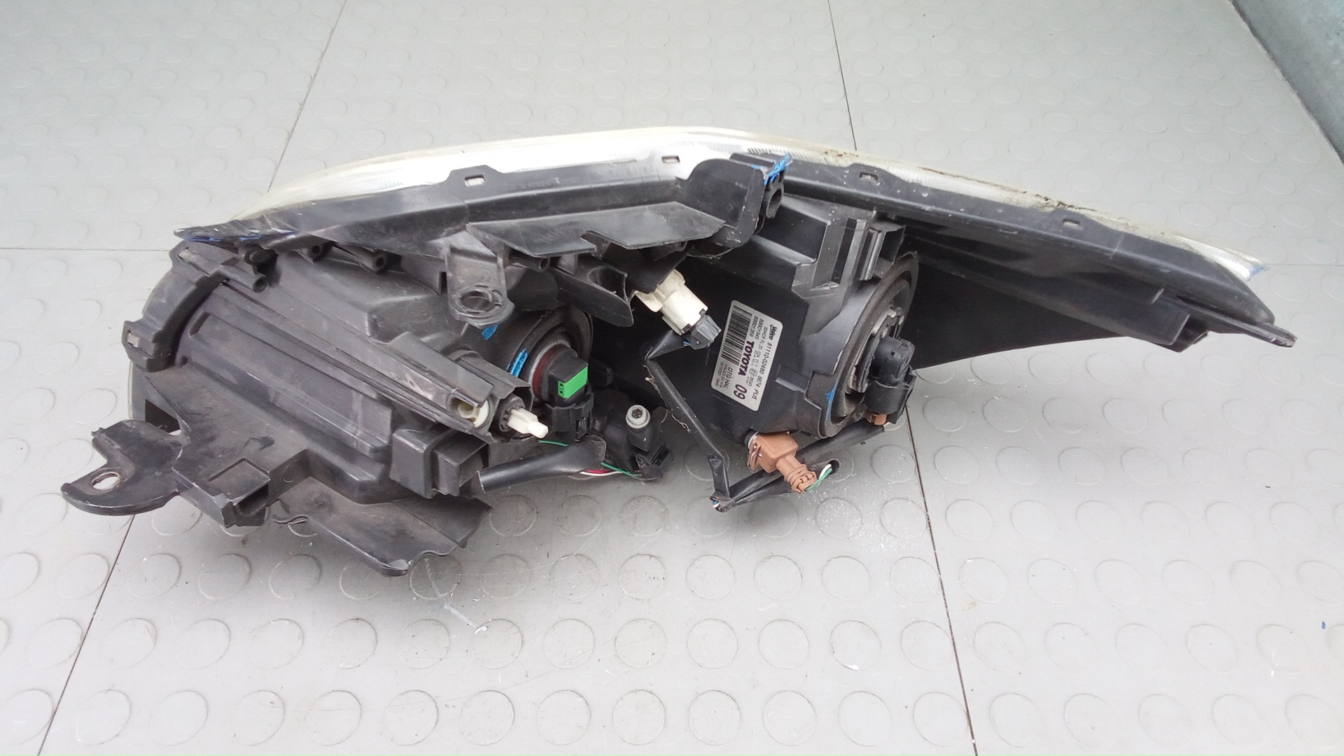 Фара правая