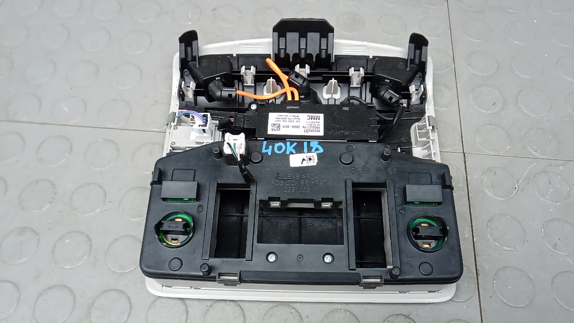 Плафон салонный