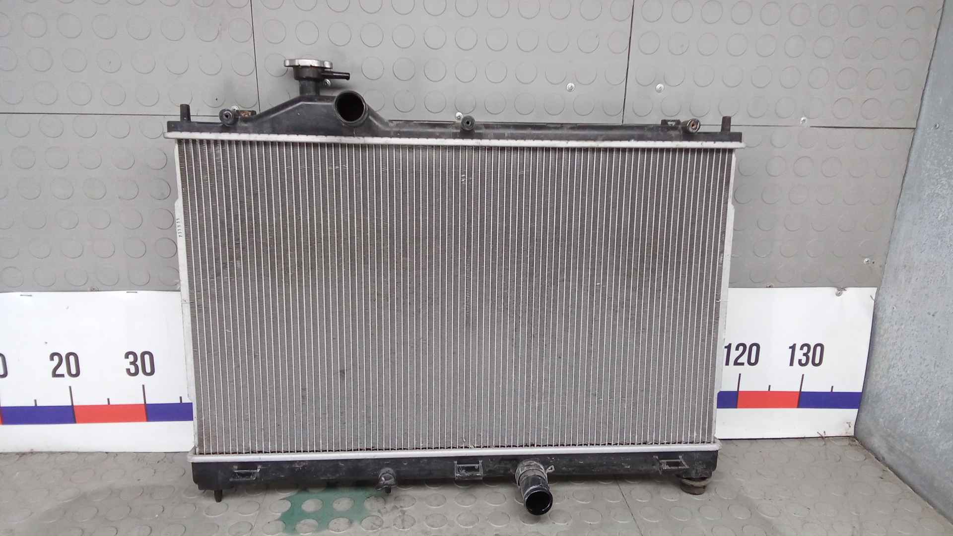 Радиатор охлаждения двигателя основной