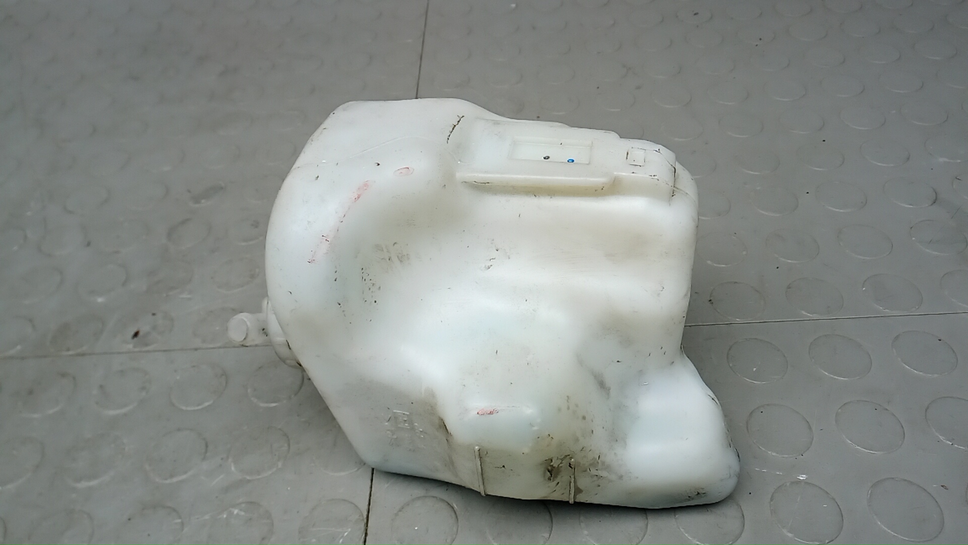 Бачок расширительный