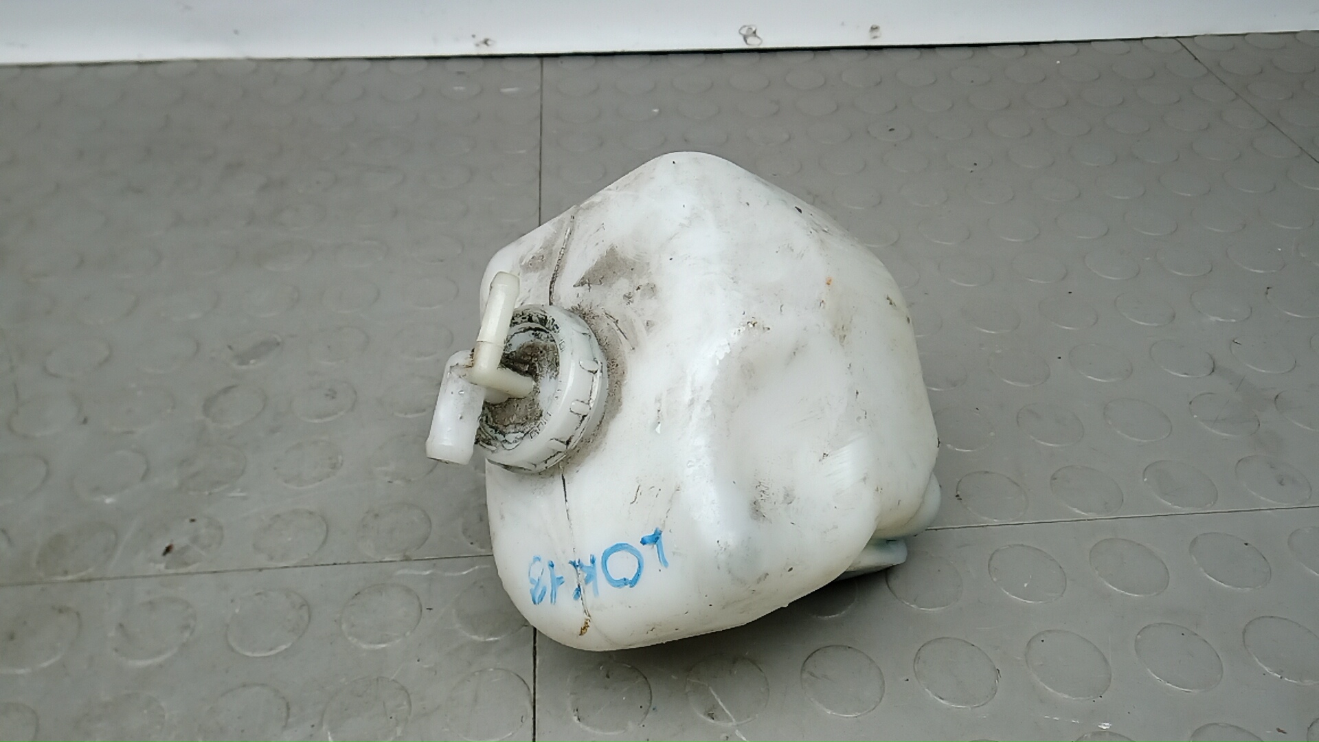 Бачок расширительный