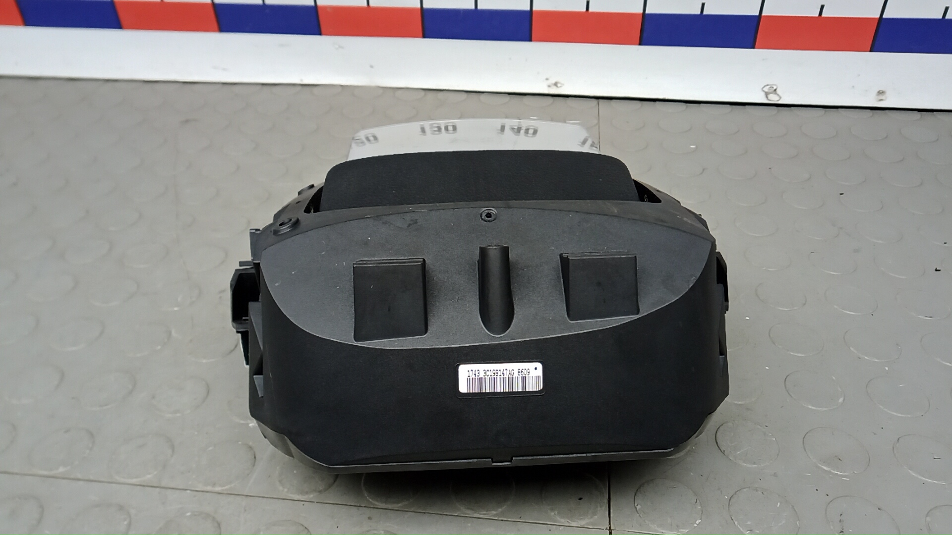 Проектор на лобовое стекло