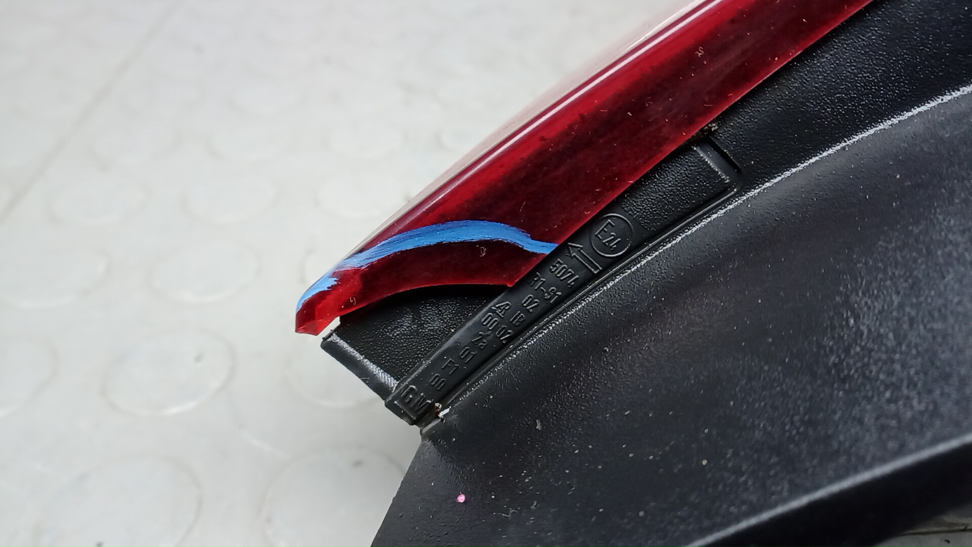 Фонарь задний левый