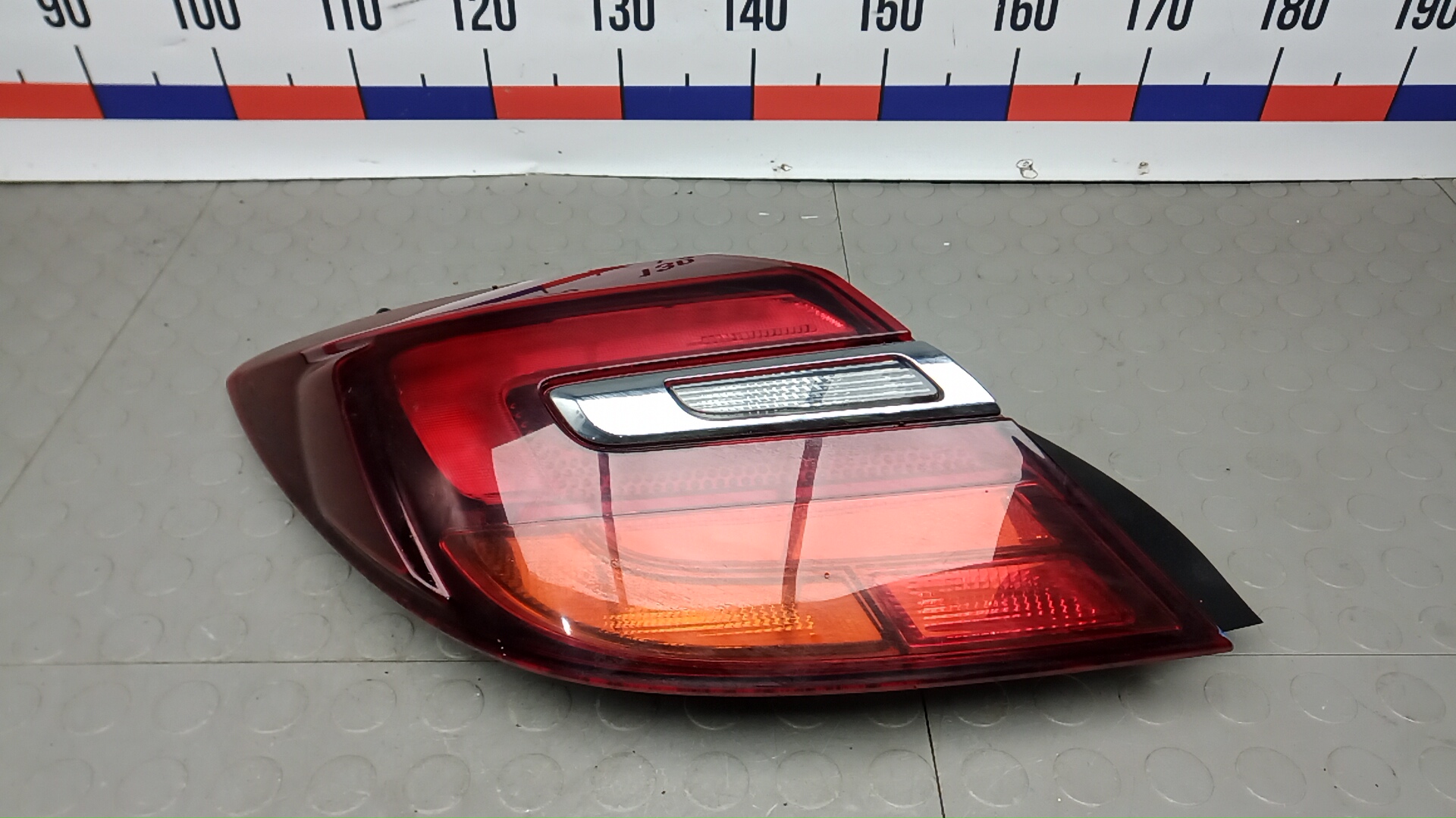 Фонарь задний левый