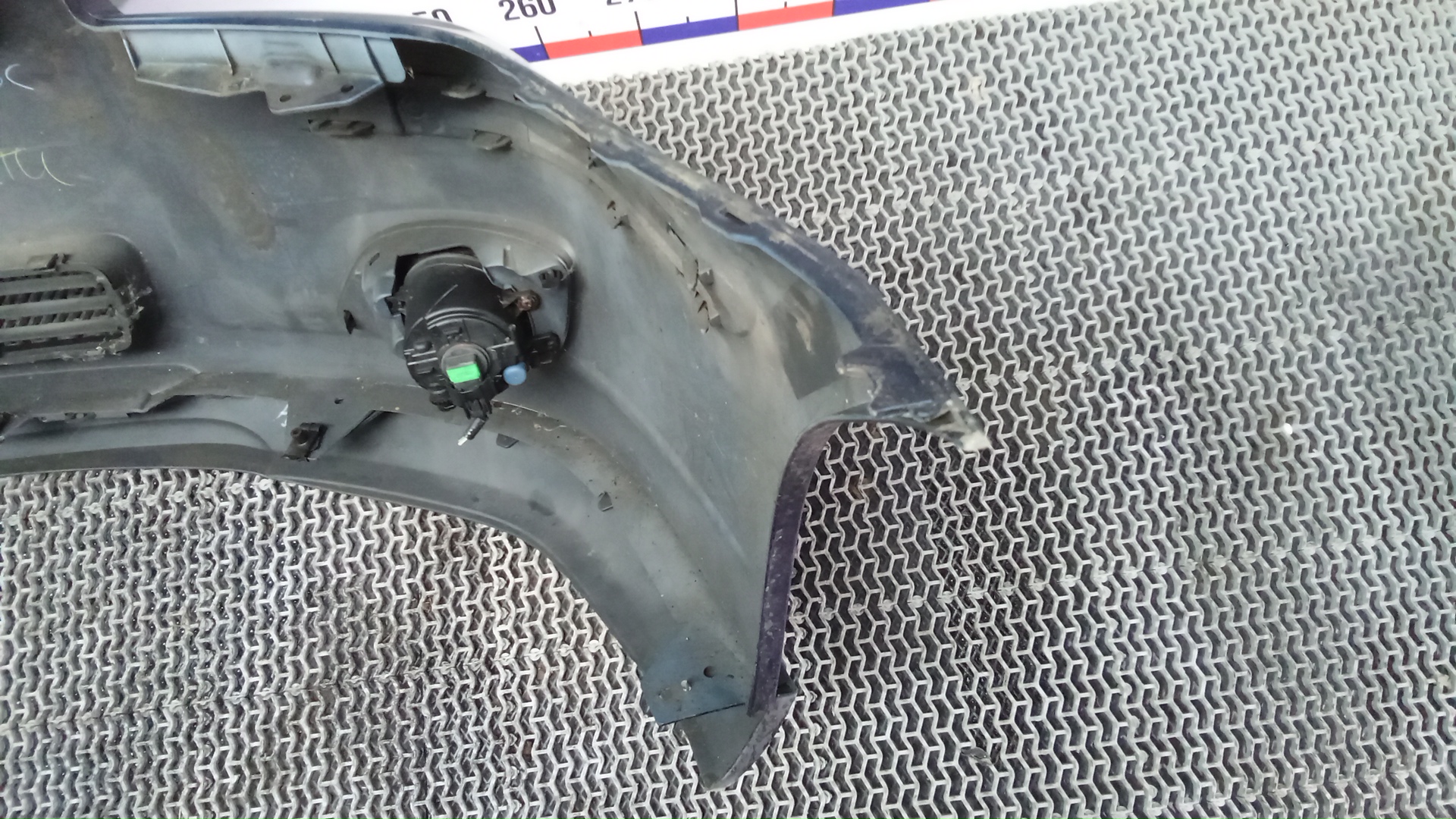 Бампер передний