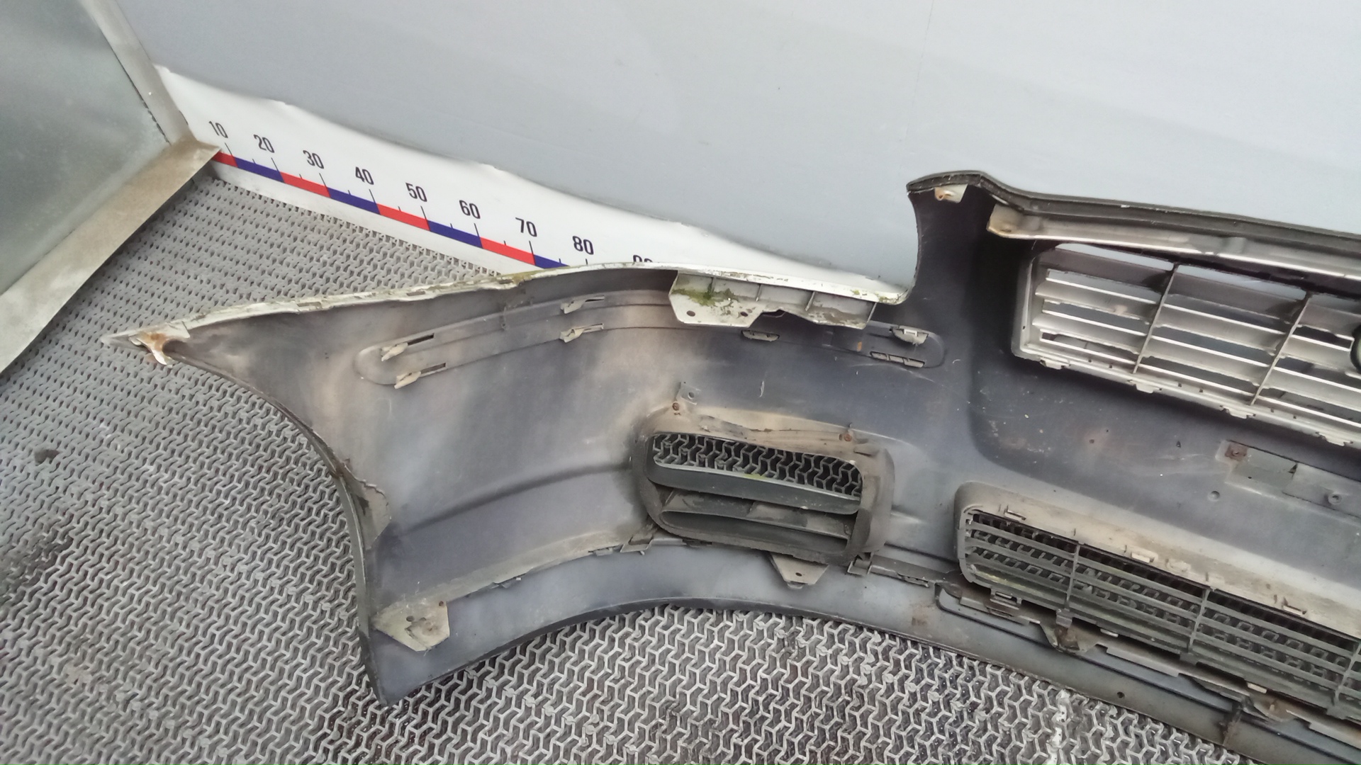 Бампер передний