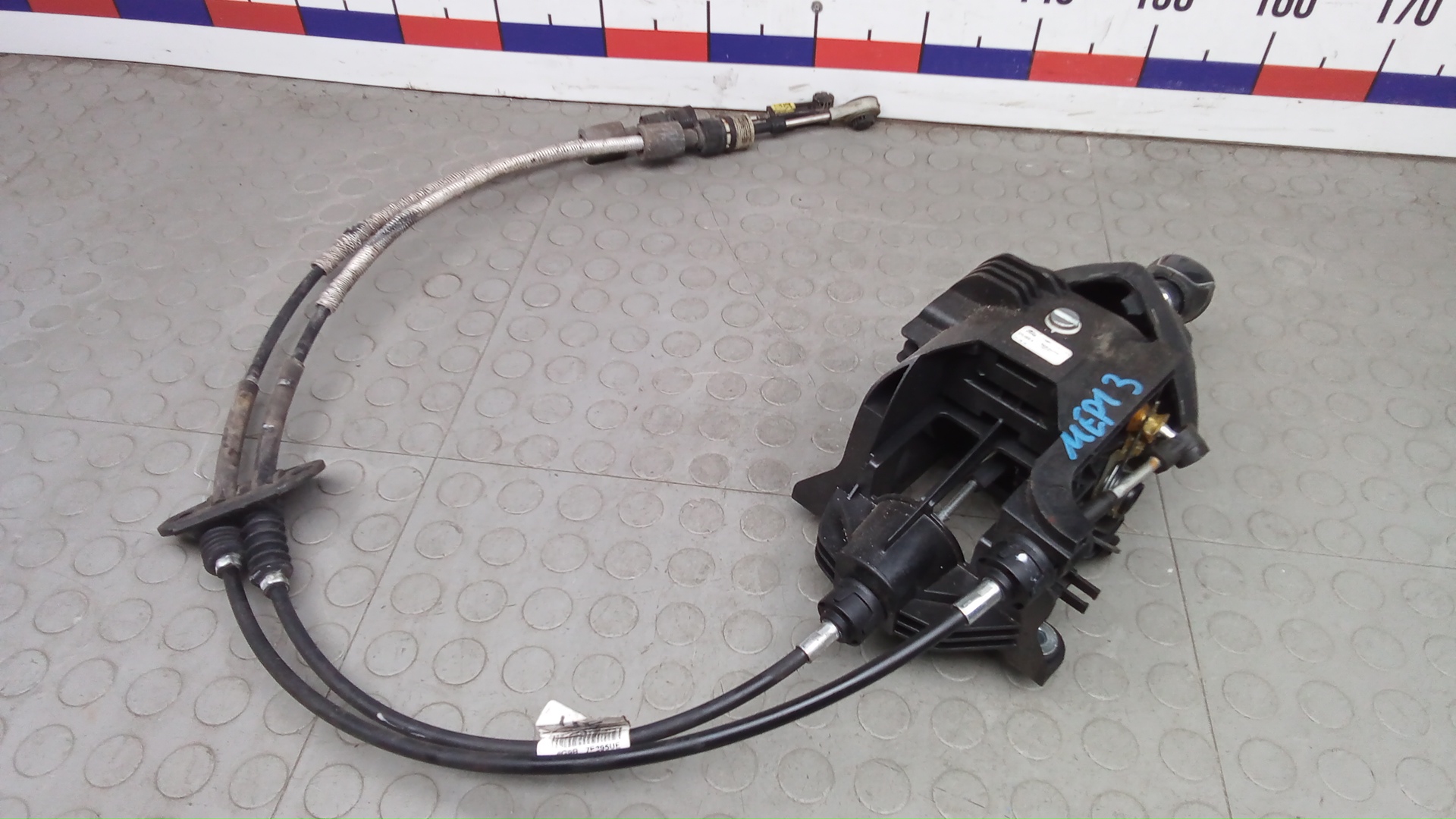 Кулиса МКПП / АКПП