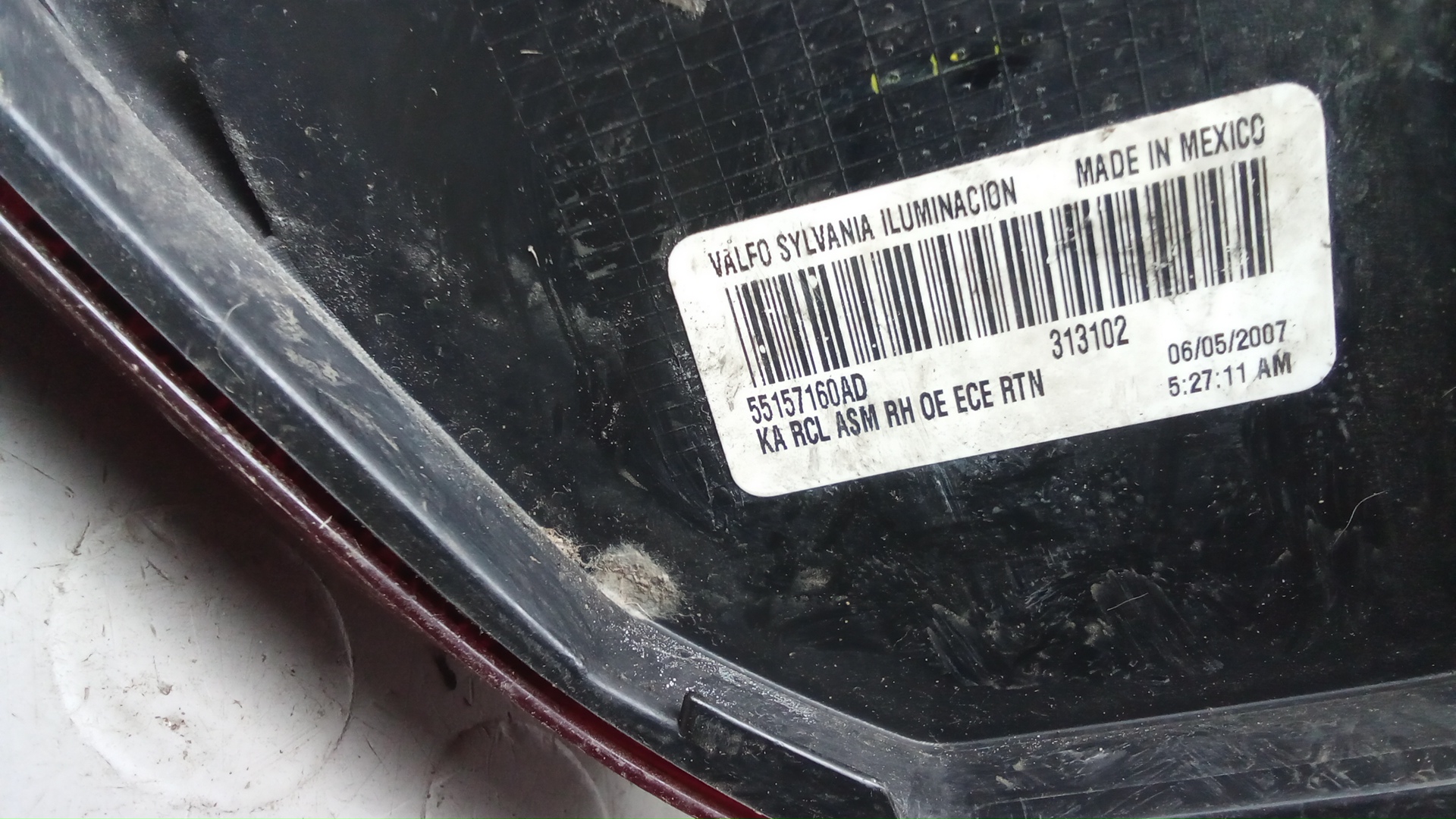 Фонарь задний правый