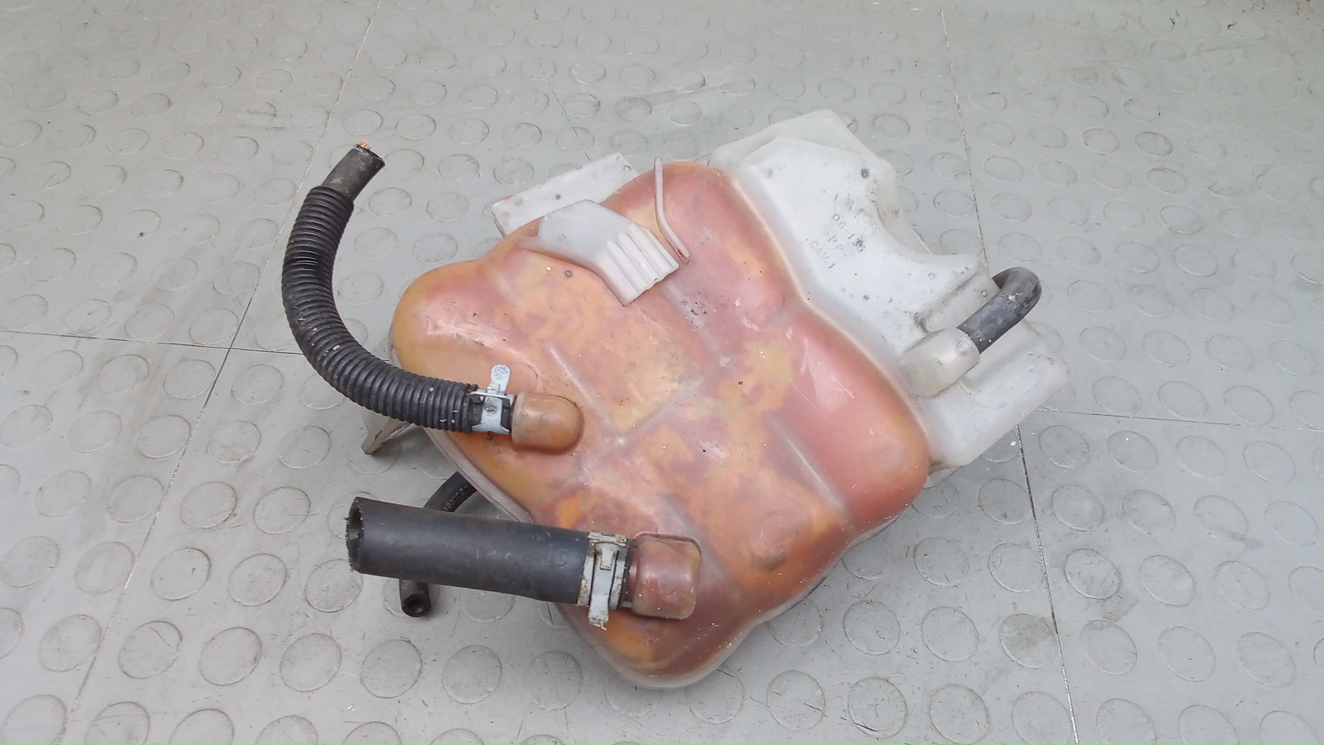 Бачок расширительный