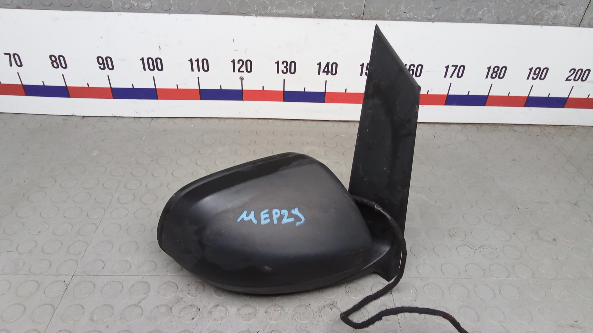 Зеркало правое электрическое