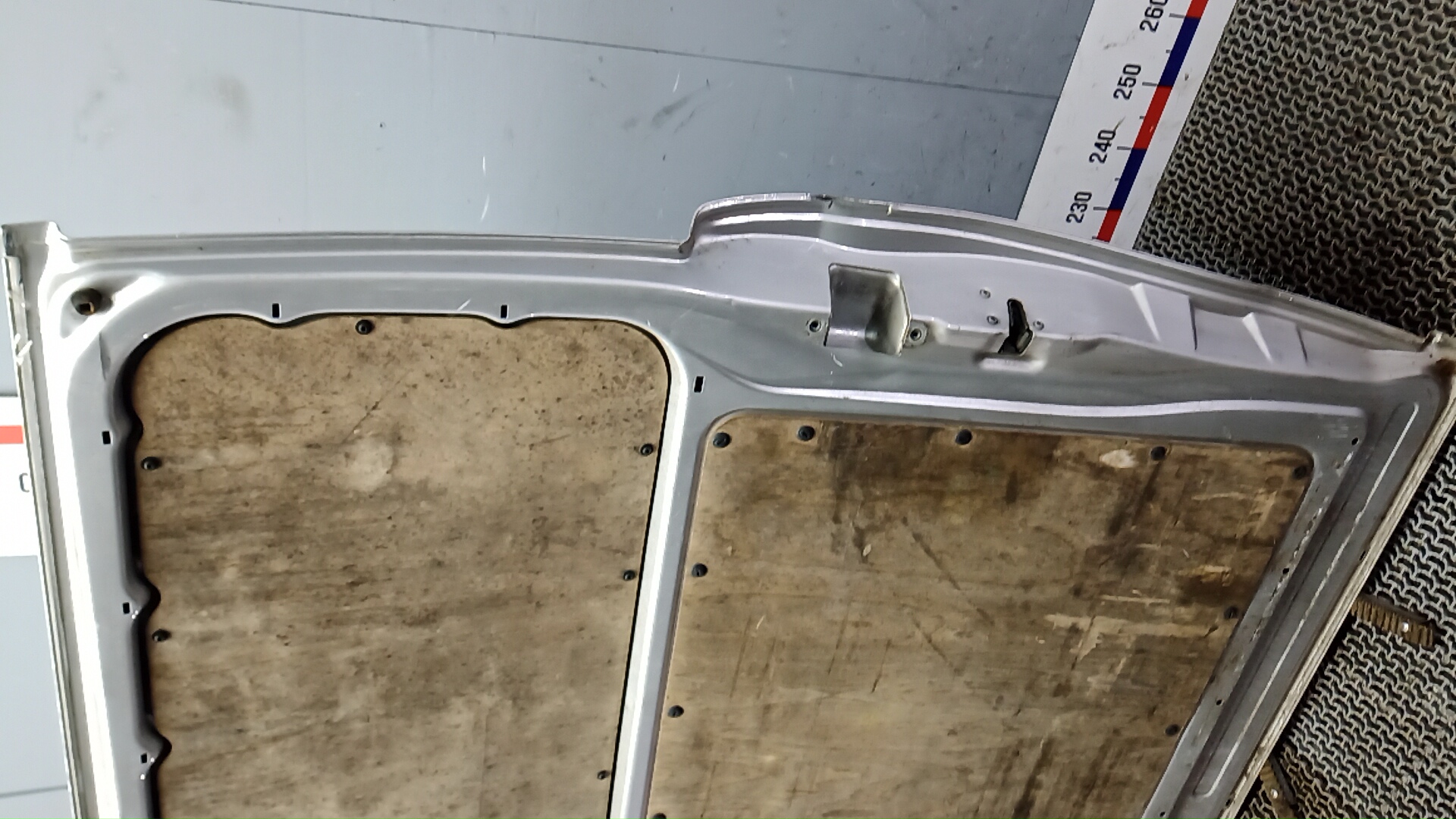 Дверь сдвижная