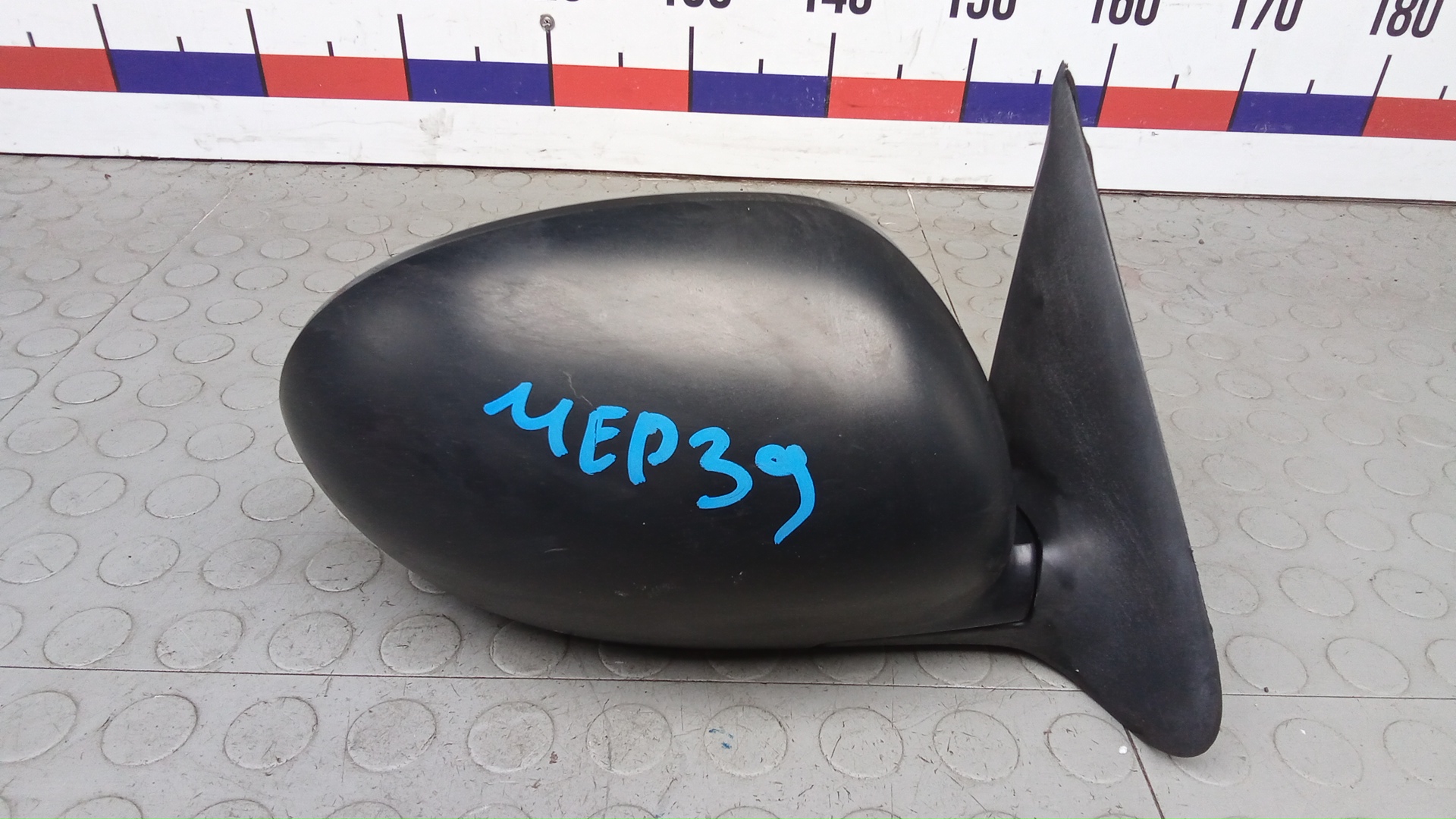 Зеркало правое электрическое