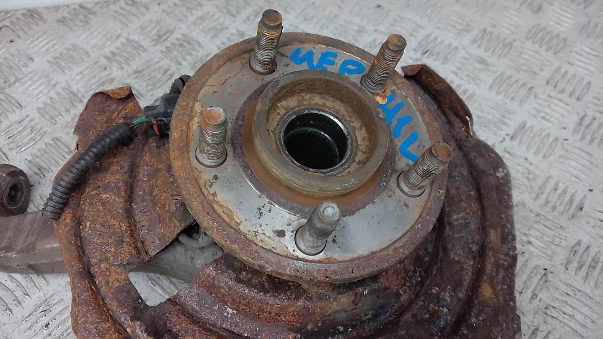 Ступица передняя