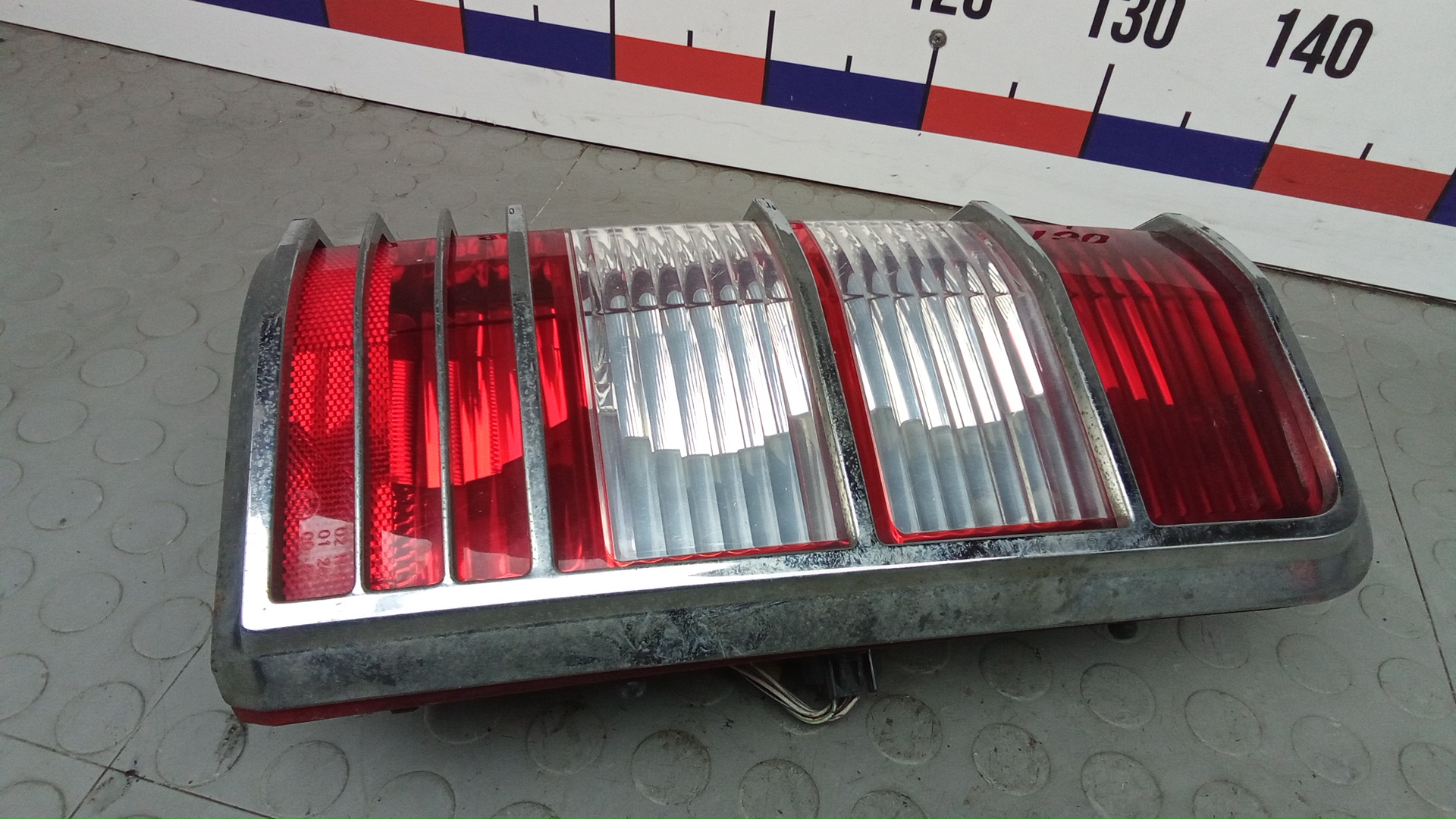 Фонарь задний правый