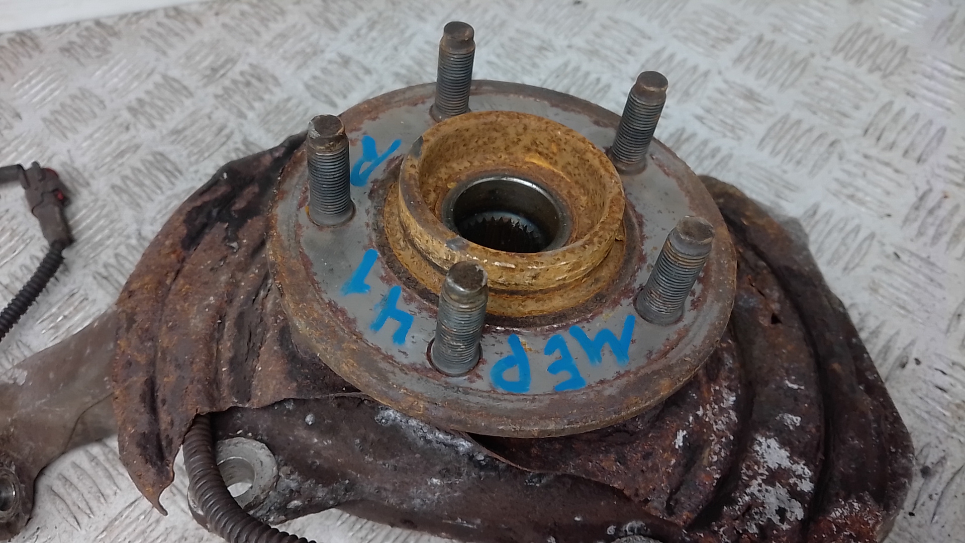 Ступица передняя