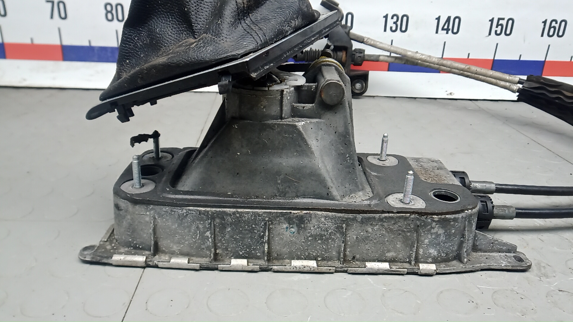 Кулиса МКПП / АКПП