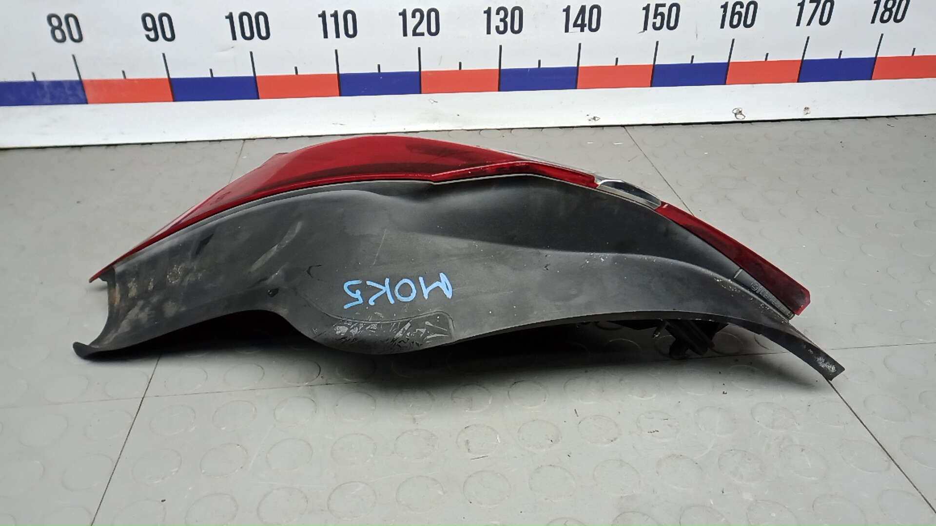 Фонарь задний правый