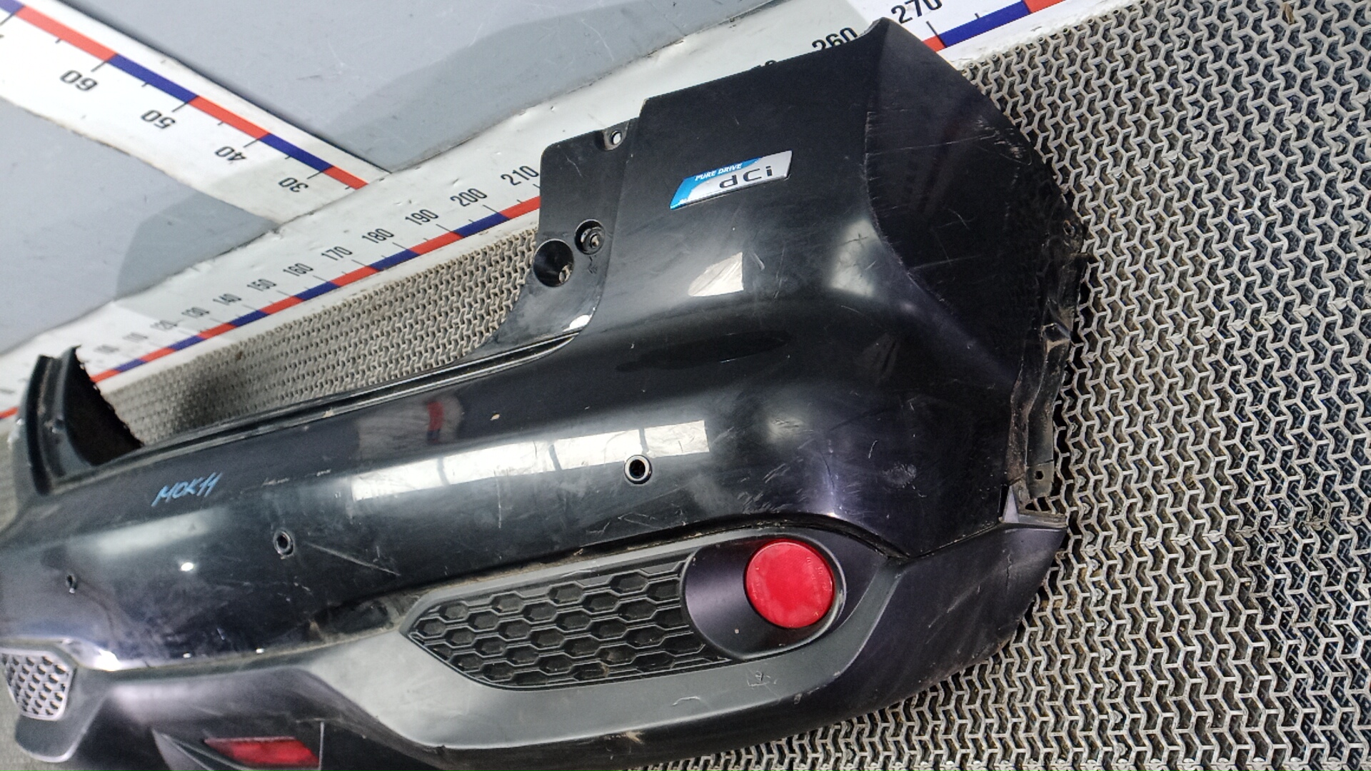 Бампер задний